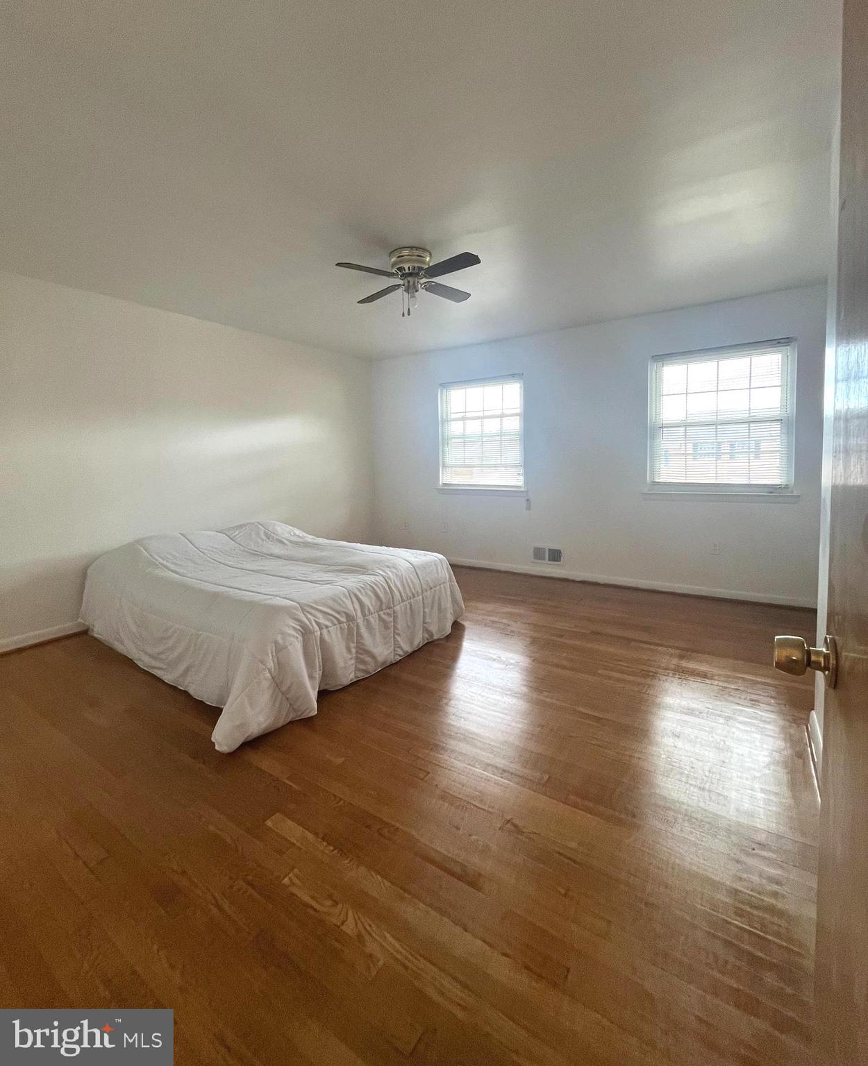 MONIKA COURTS - Residential Lease