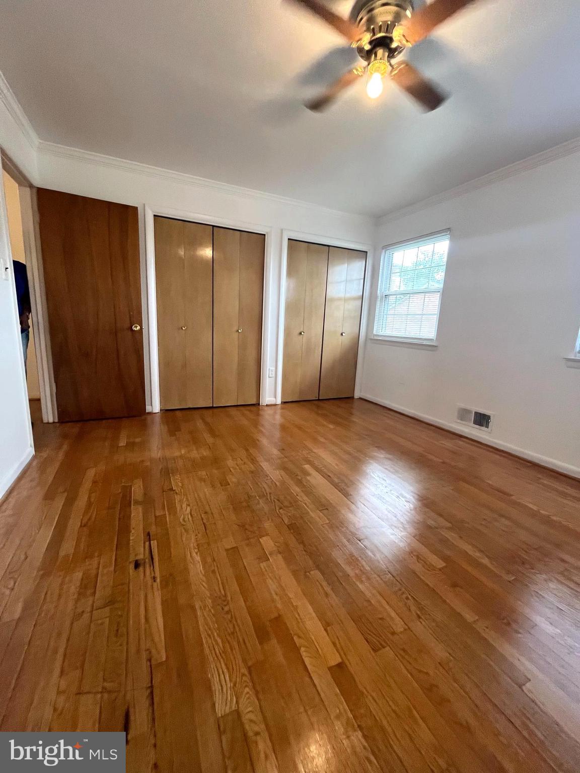 MONIKA COURTS - Residential Lease