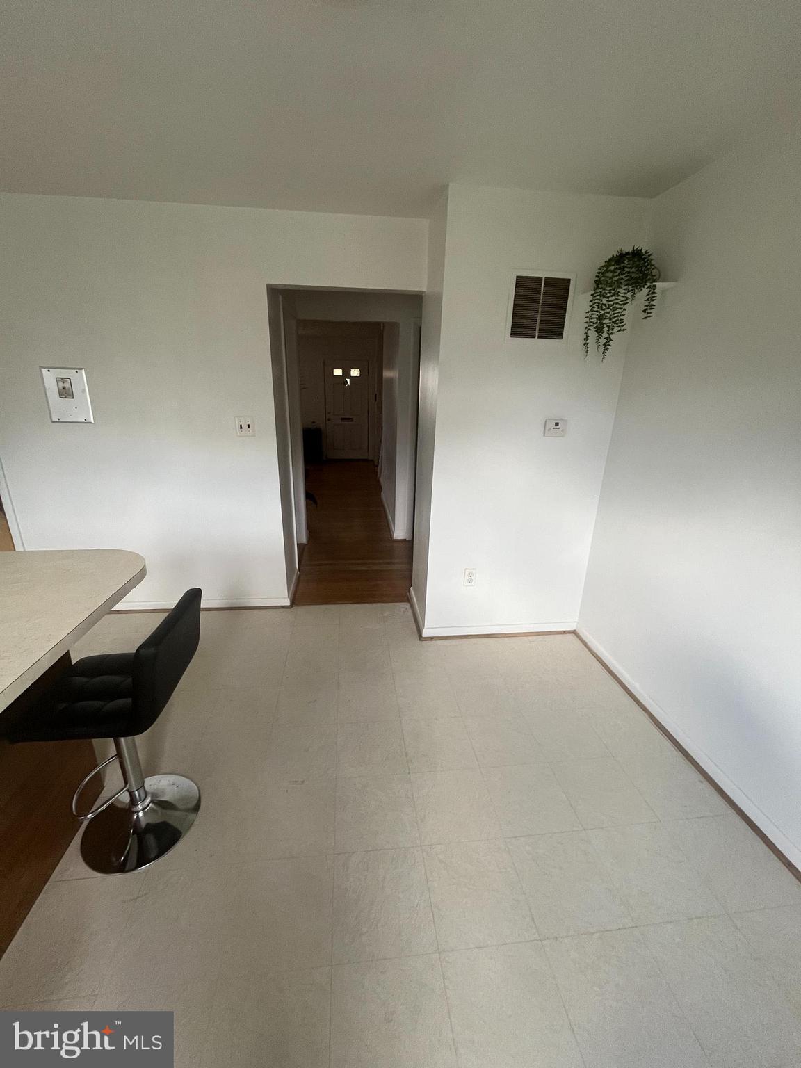 MONIKA COURTS - Residential Lease