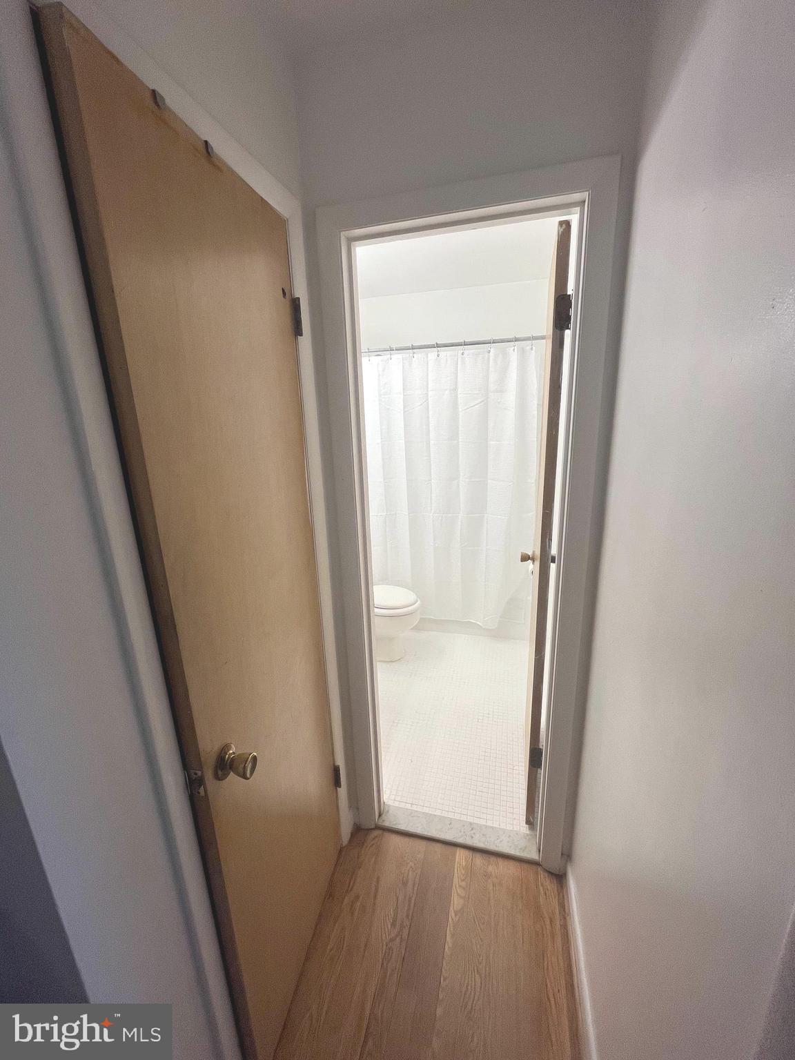 MONIKA COURTS - Residential Lease