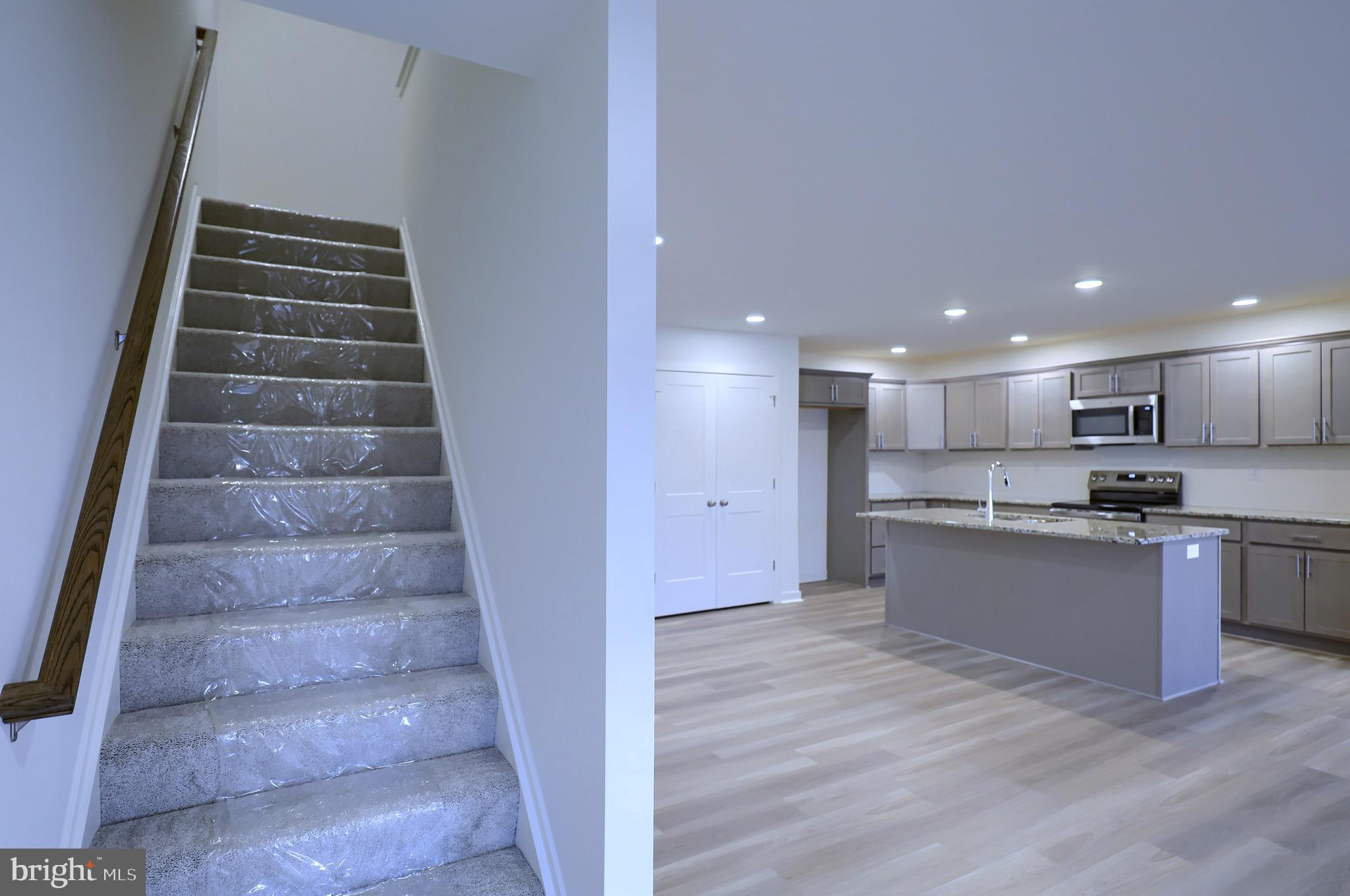 TOWNES OF OAK GROVE - Residential