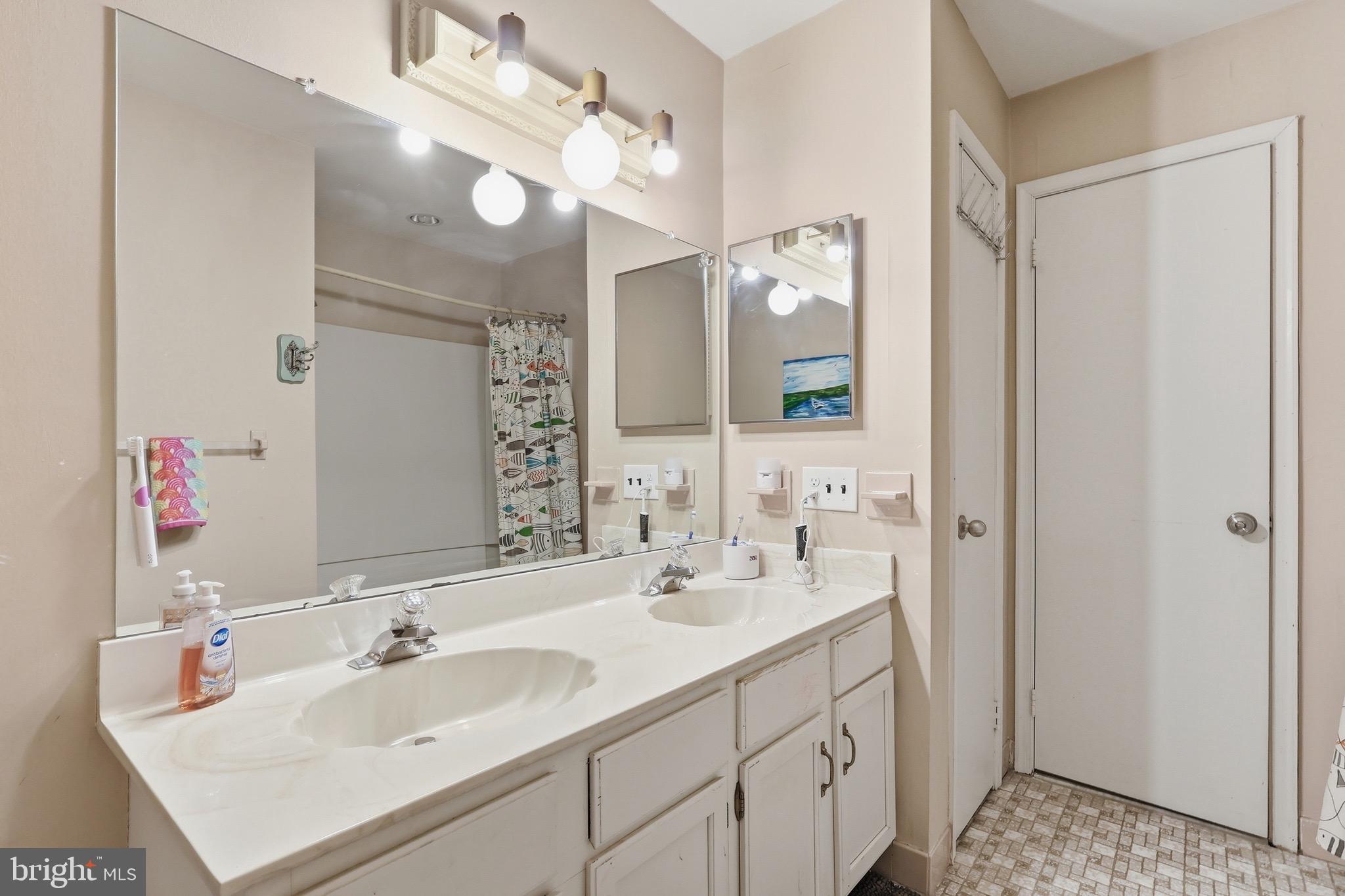 BIG OAK BEND - Residential