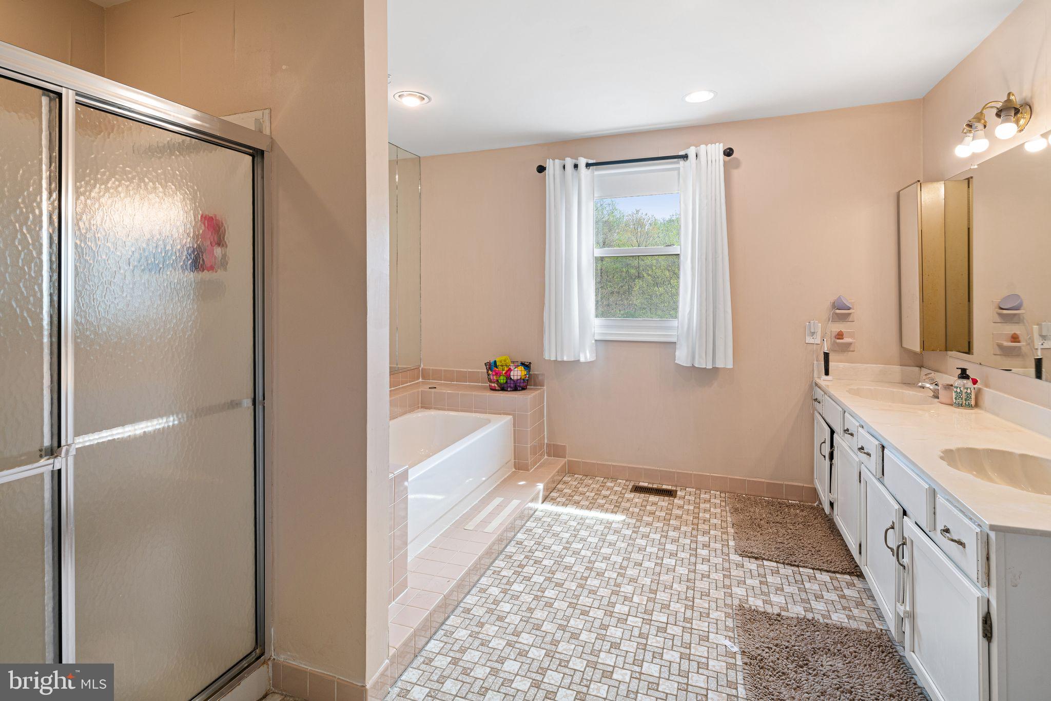 BIG OAK BEND - Residential