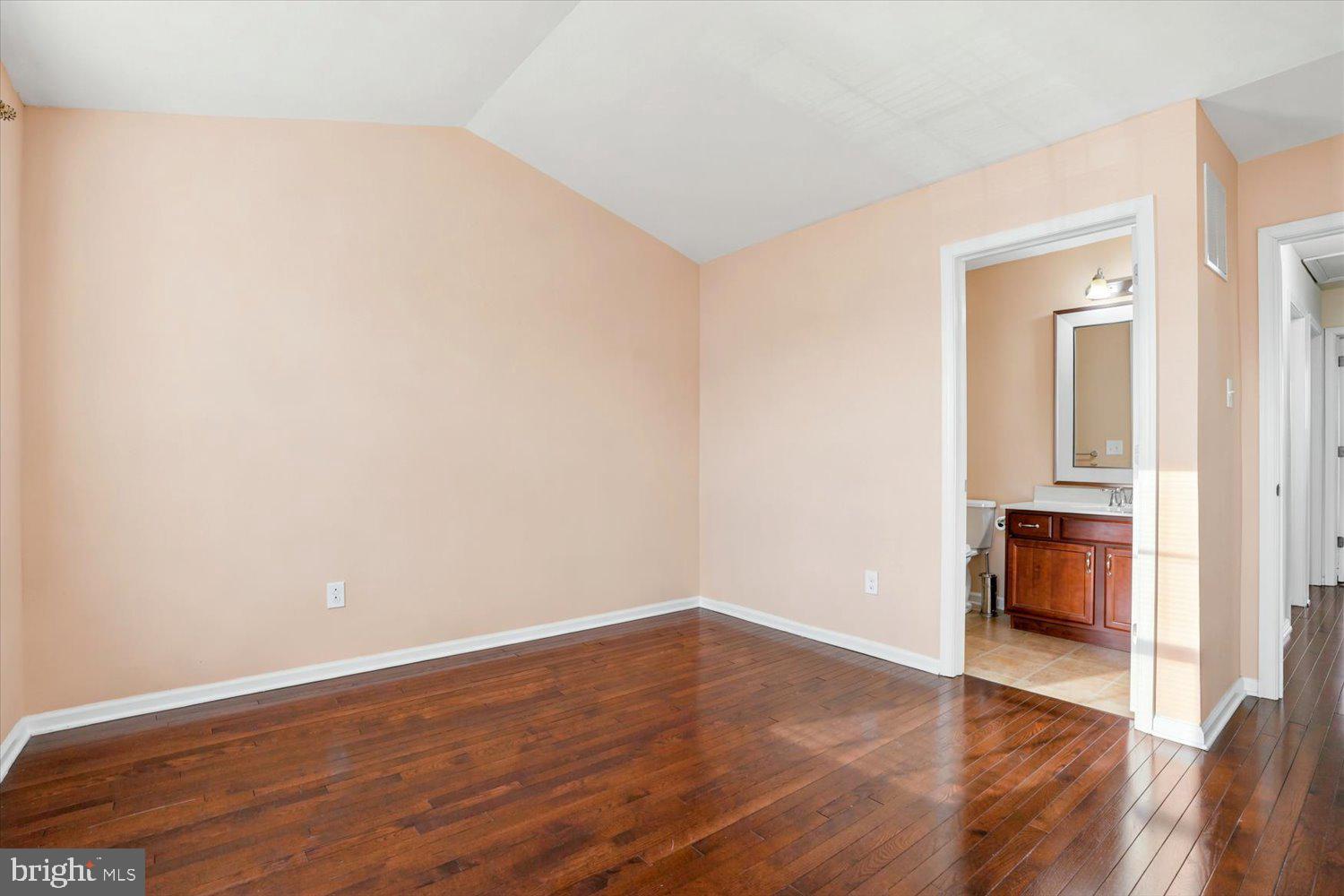 FAIRLESS HILLS - Residential