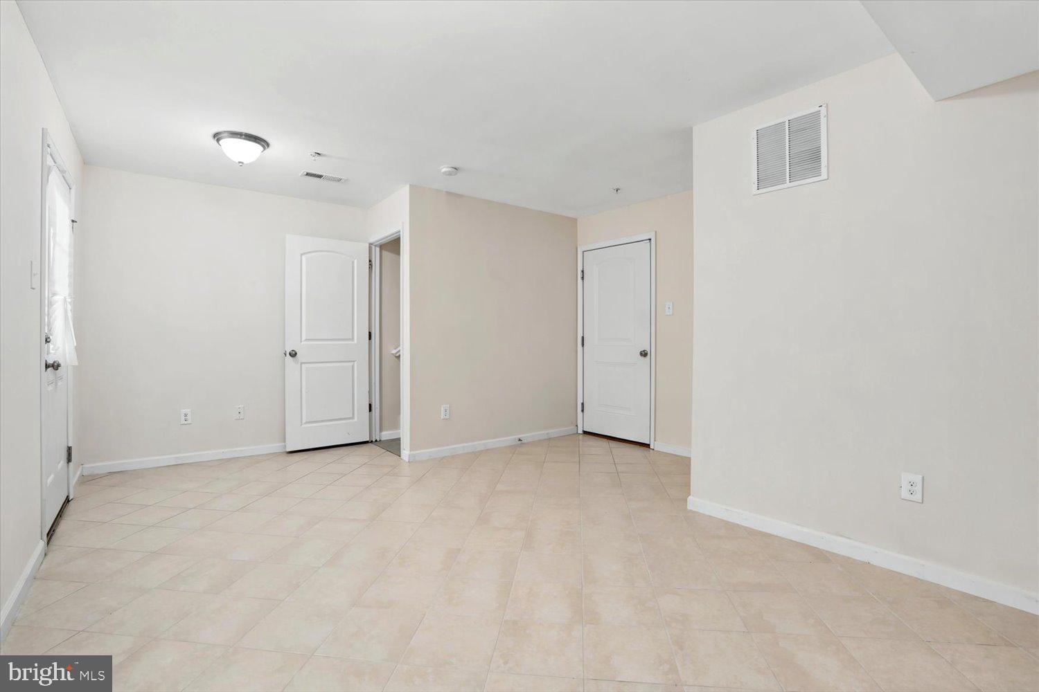 FAIRLESS HILLS - Residential