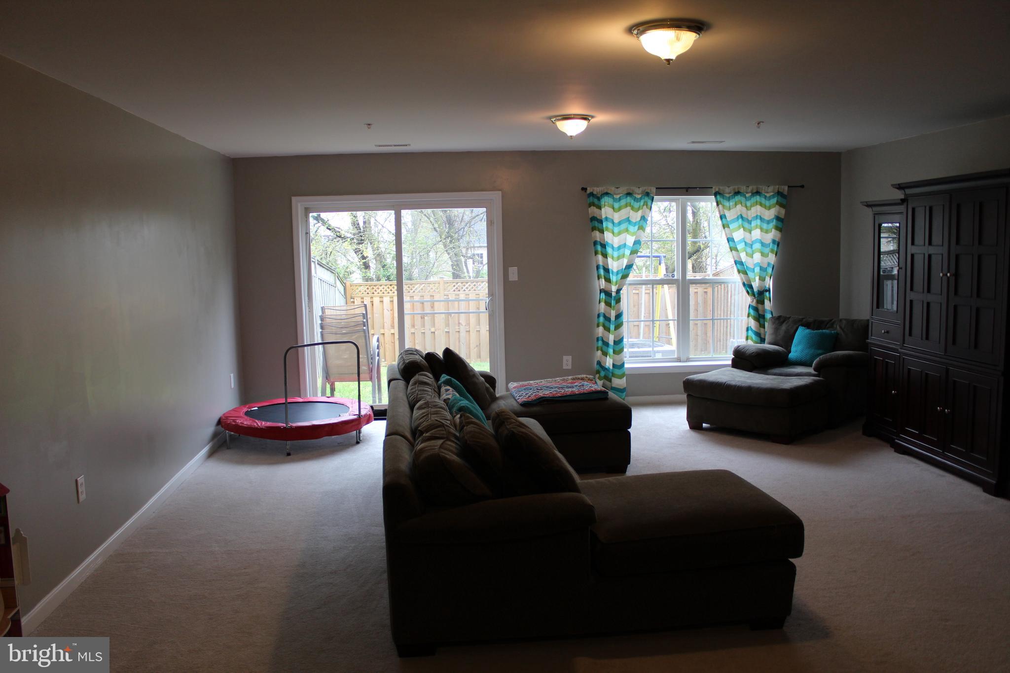 WHITTIER - Residential