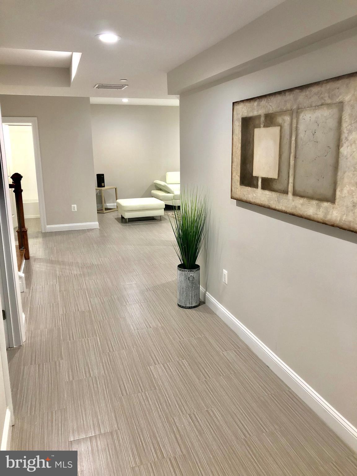 WARNERS ADDITION TO KENSINGTON - Residential