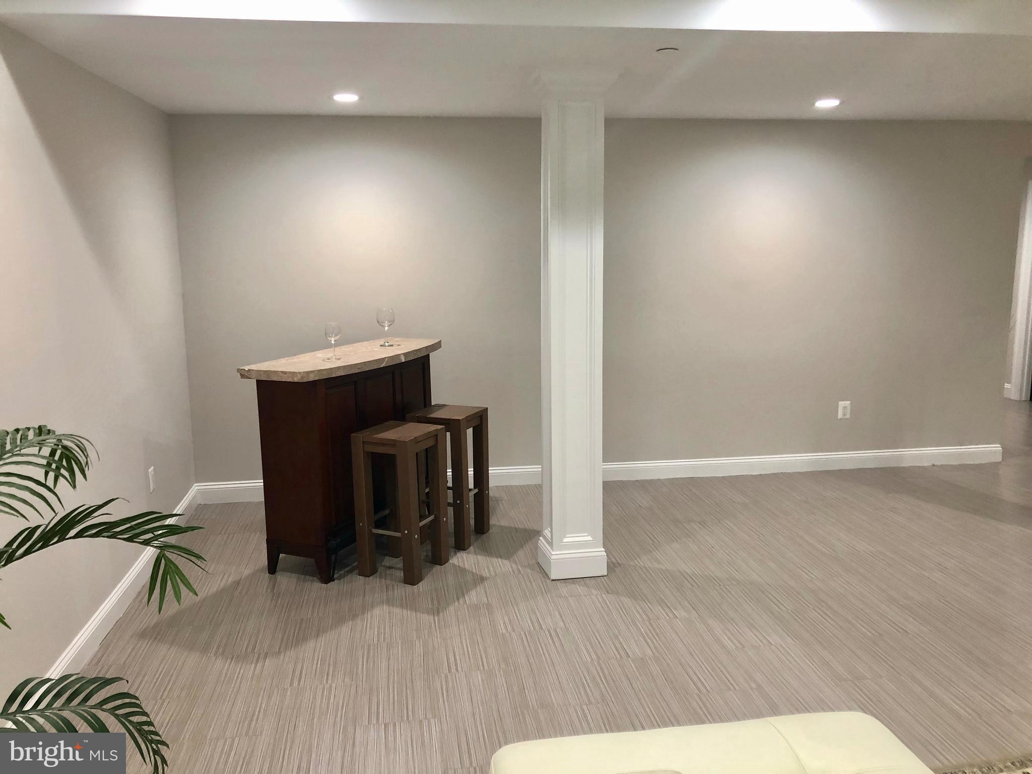 WARNERS ADDITION TO KENSINGTON - Residential