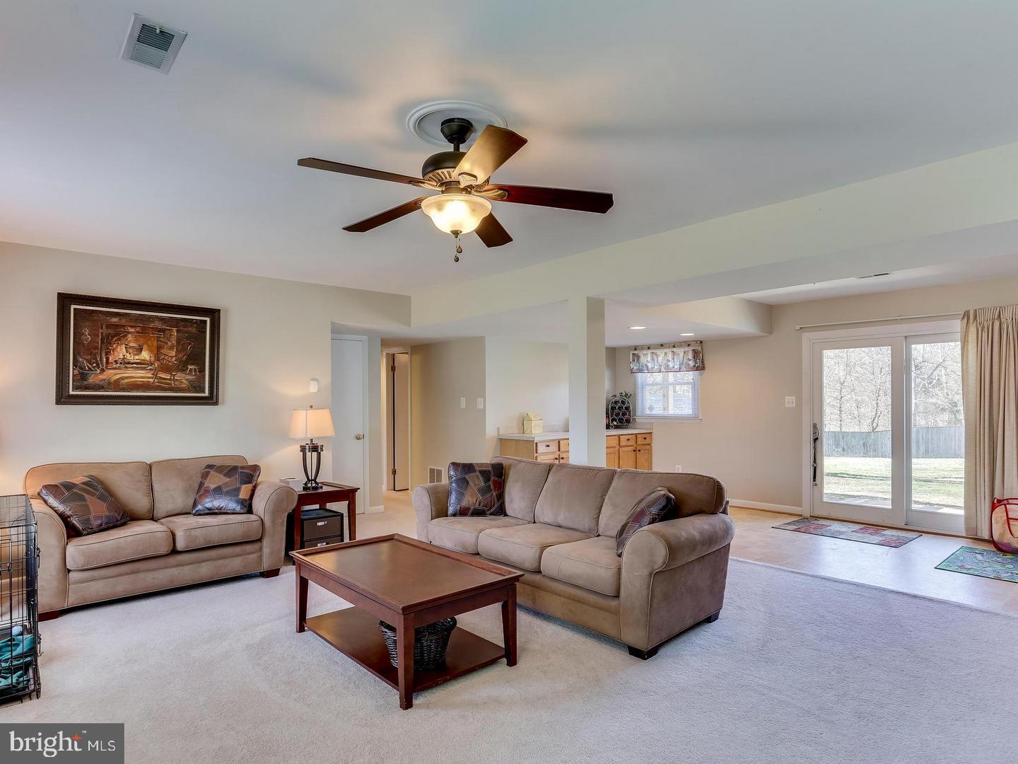 WARR LAKES - Residential Lease