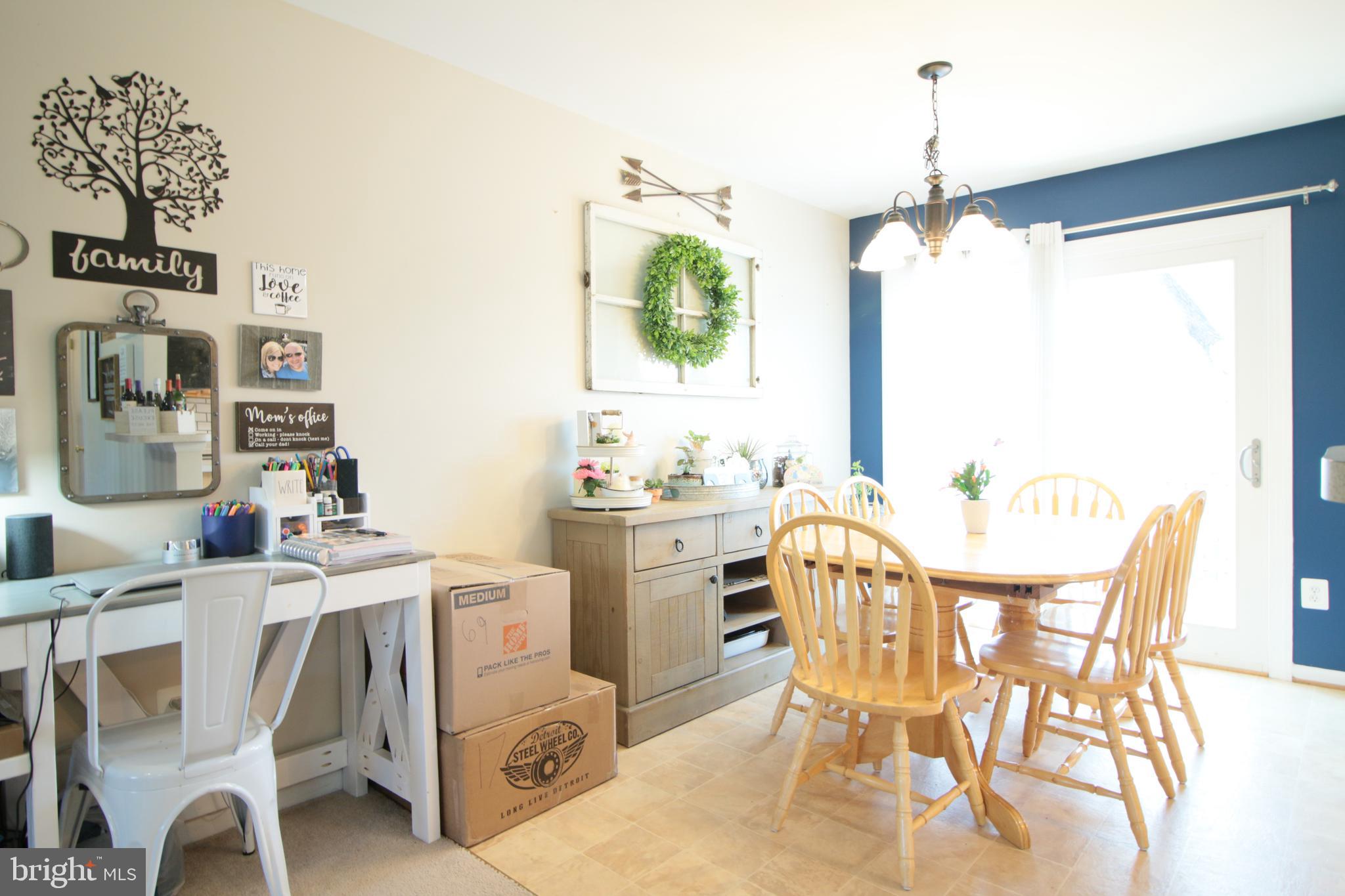 WARR LAKES - Residential Lease