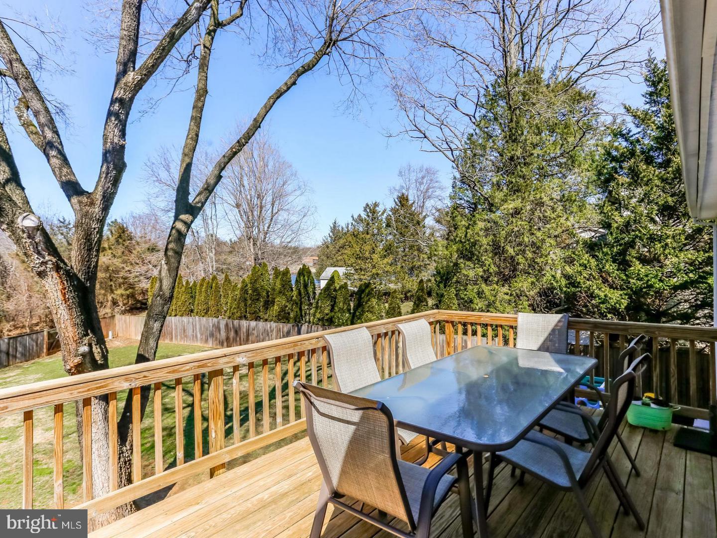 WARR LAKES - Residential Lease