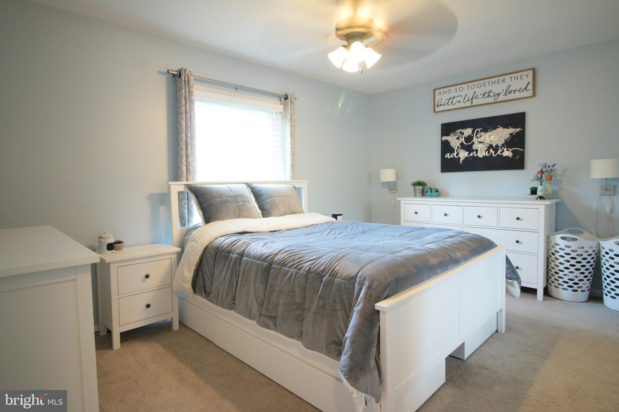 WARR LAKES - Residential Lease