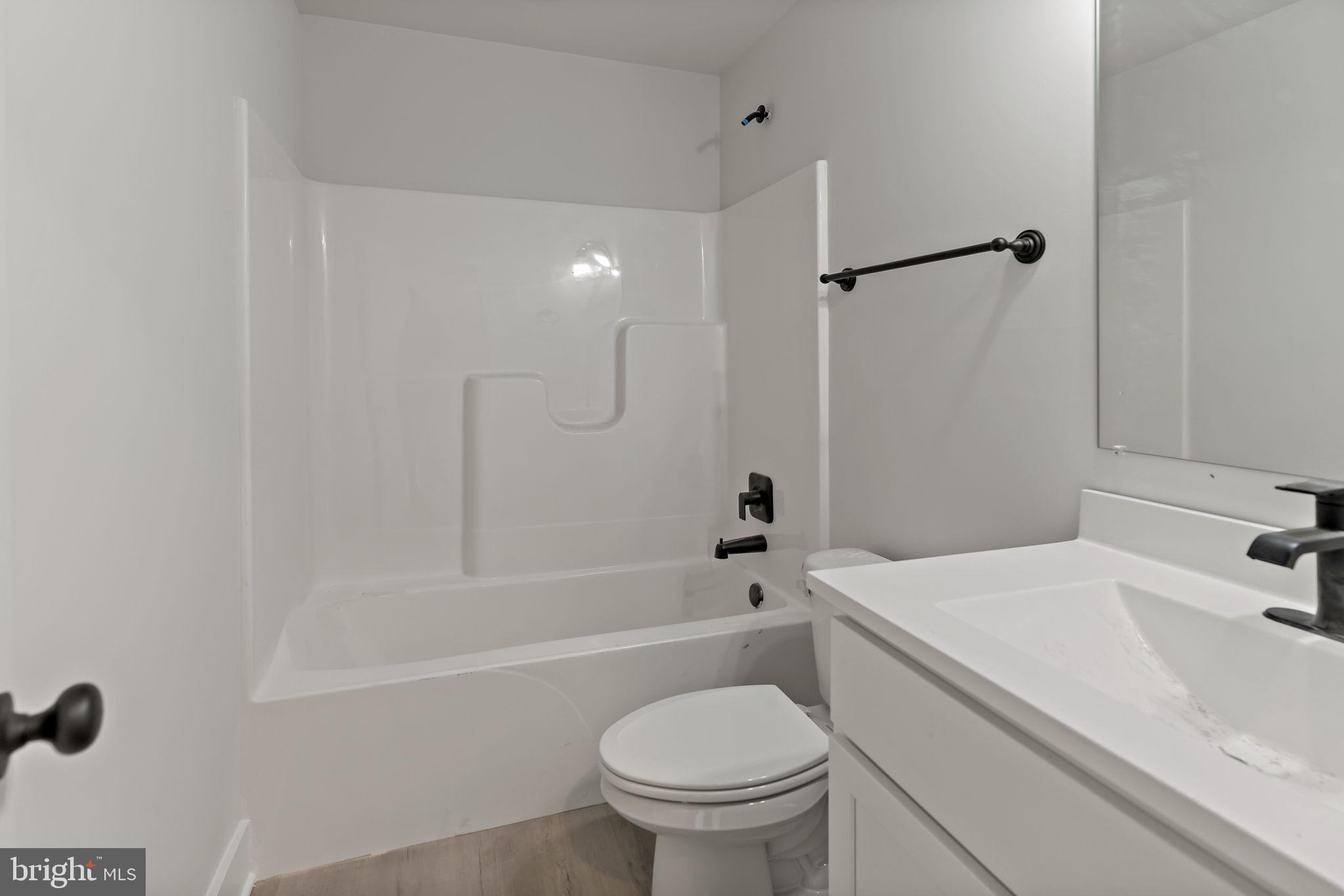 APPLE ORCHARD ACRES - Residential