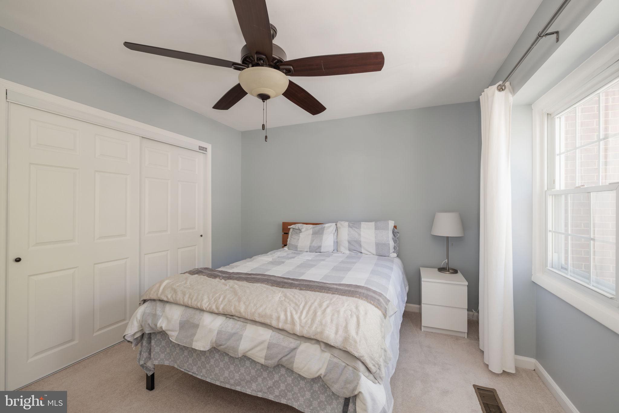 NEWINGTON STATION - Residential