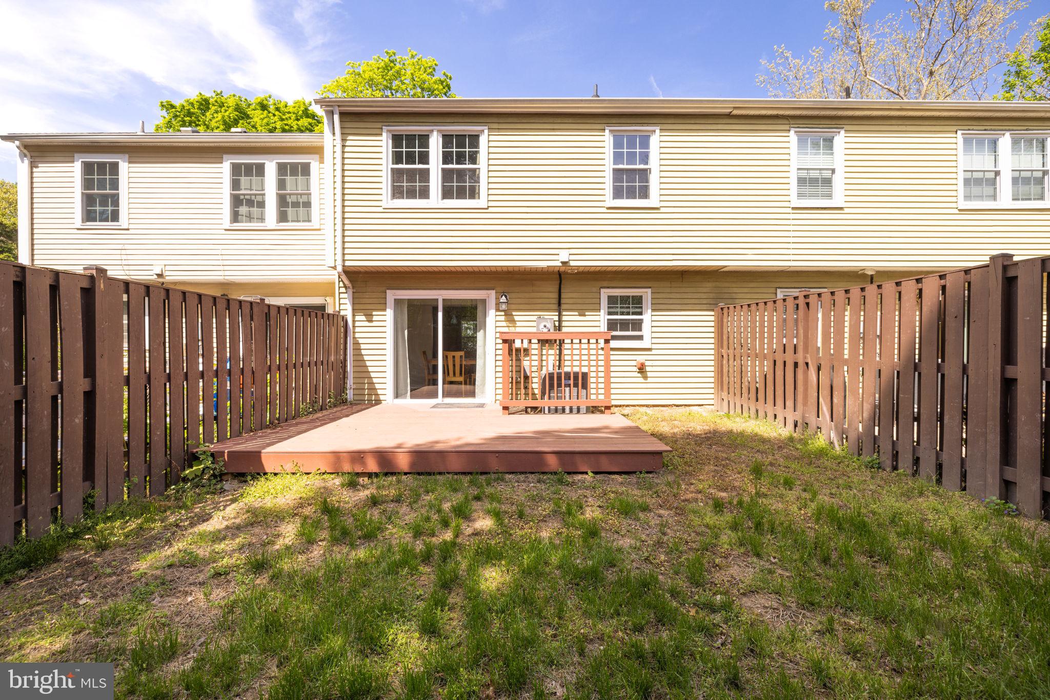 NEWINGTON STATION - Residential