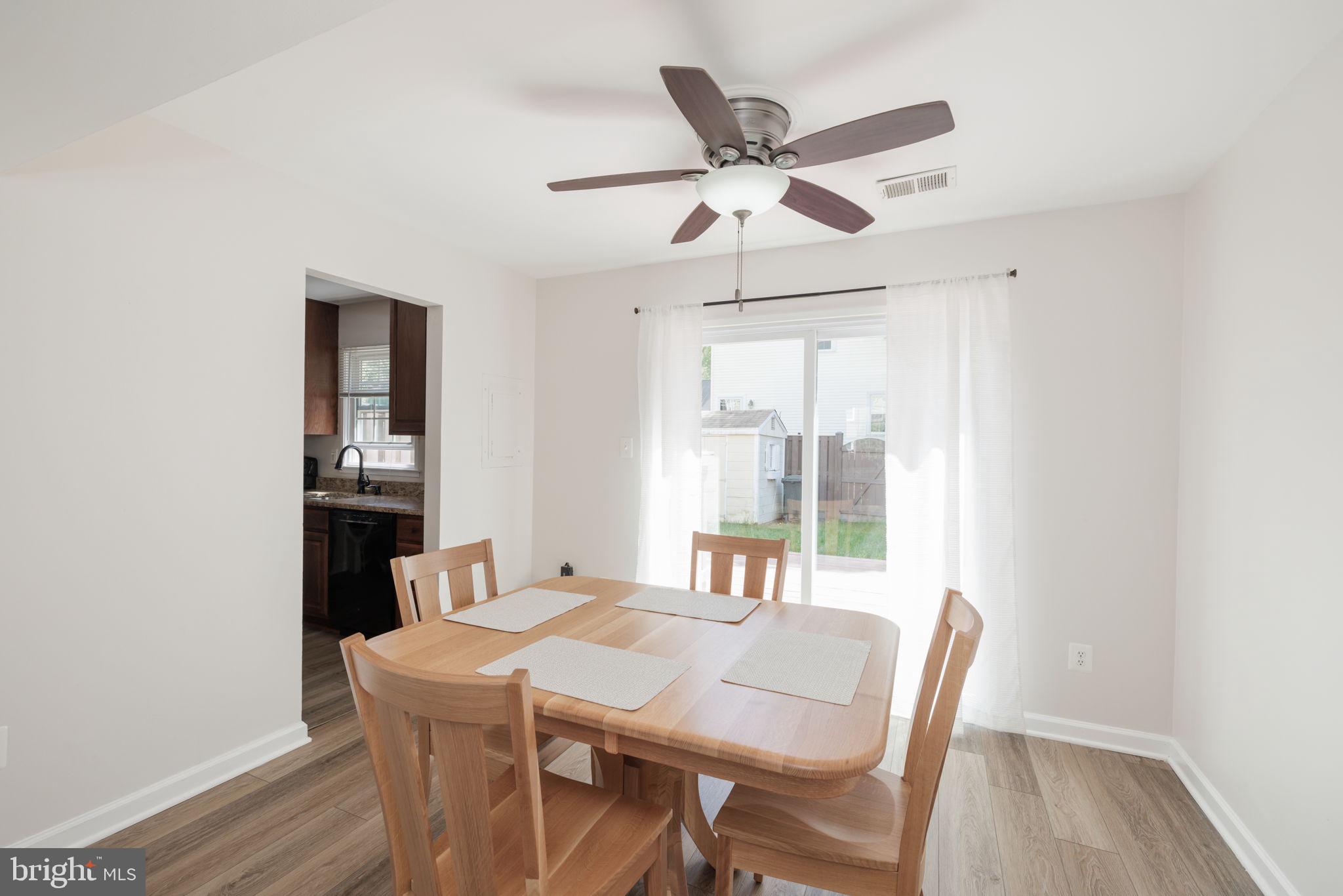 NEWINGTON STATION - Residential