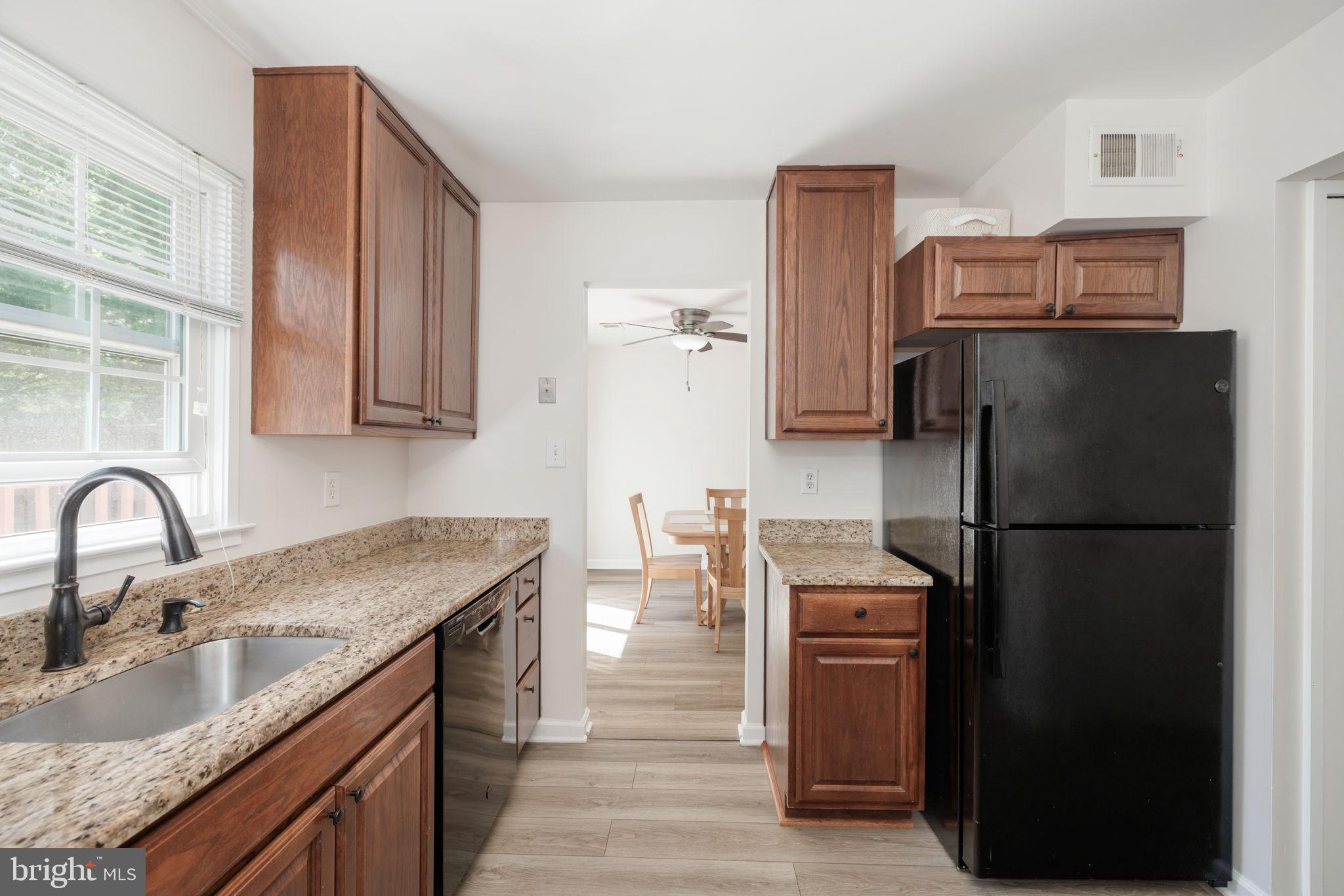 NEWINGTON STATION - Residential