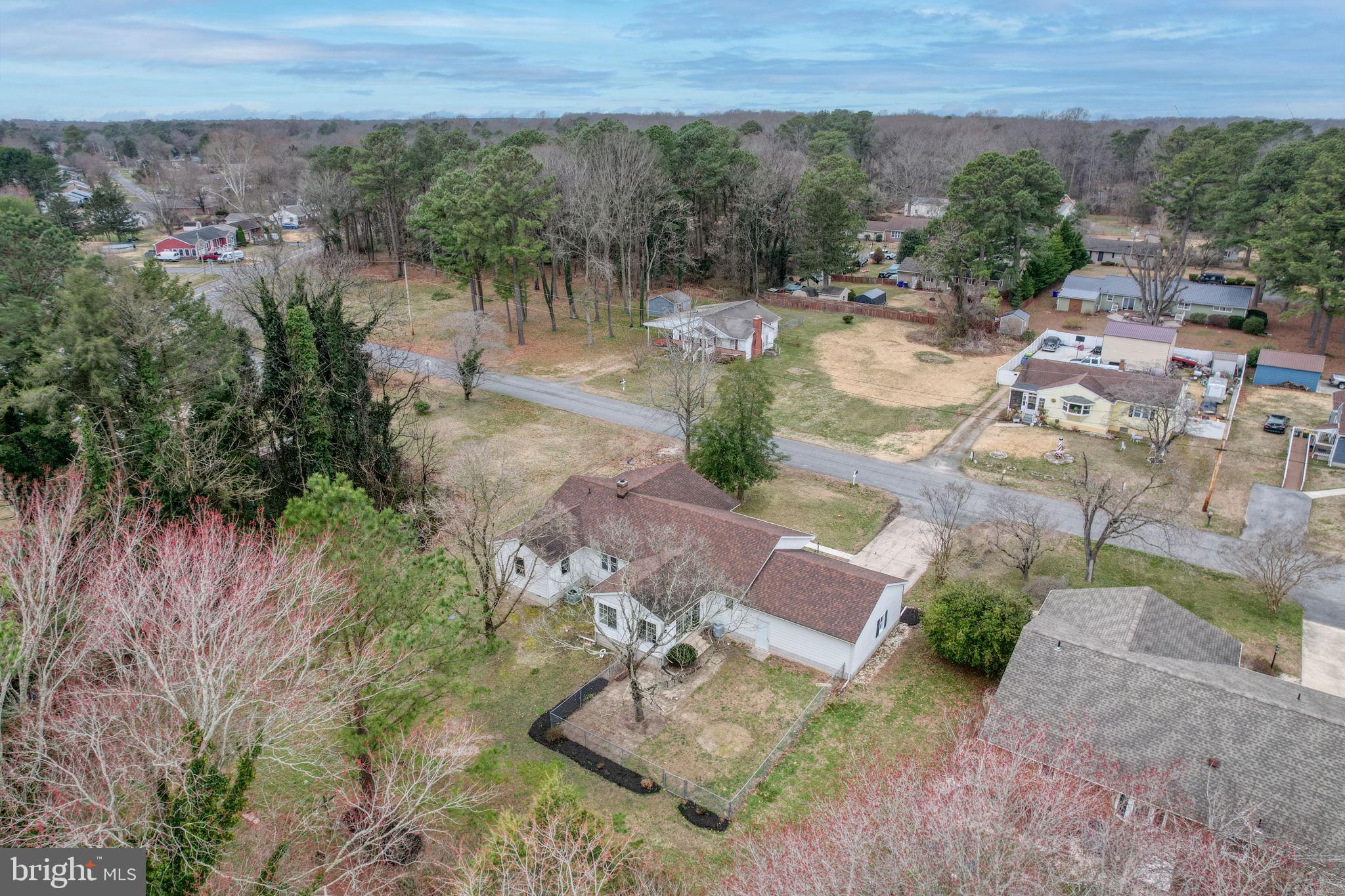 LAKEWOOD - Residential