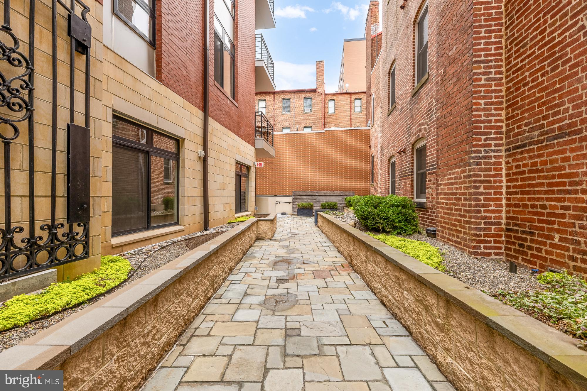 1745 N STREET NW 104