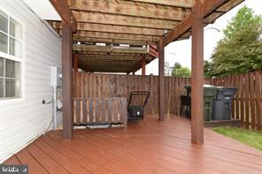 BRIDLEWOOD - Residential Lease