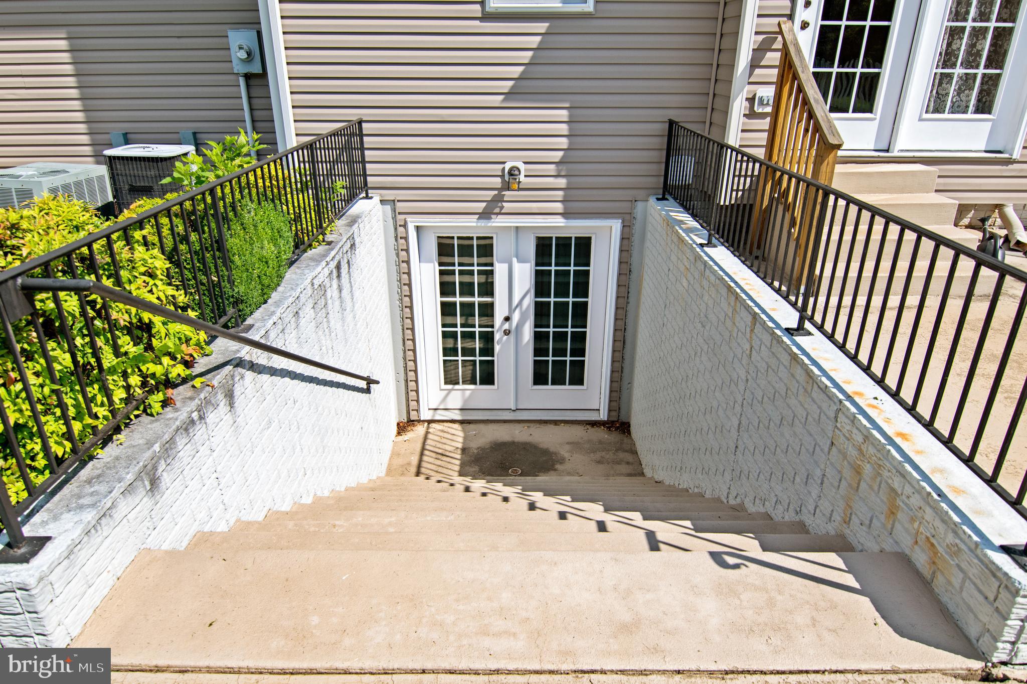 RIVER CLUB - Residential