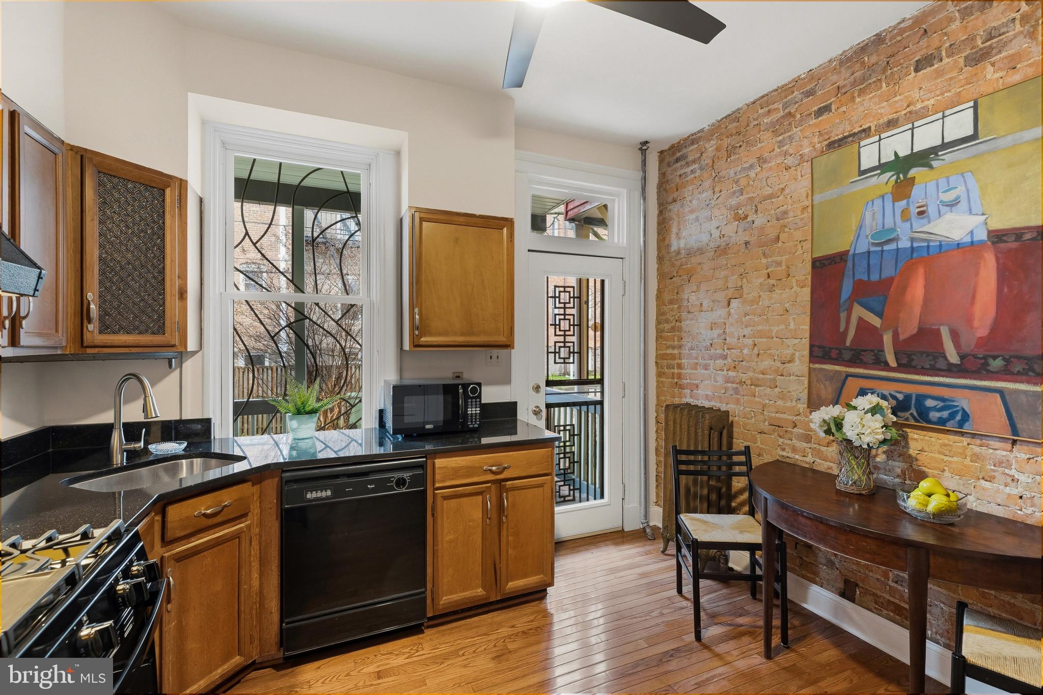 CHARLES VILLAGE - Residential