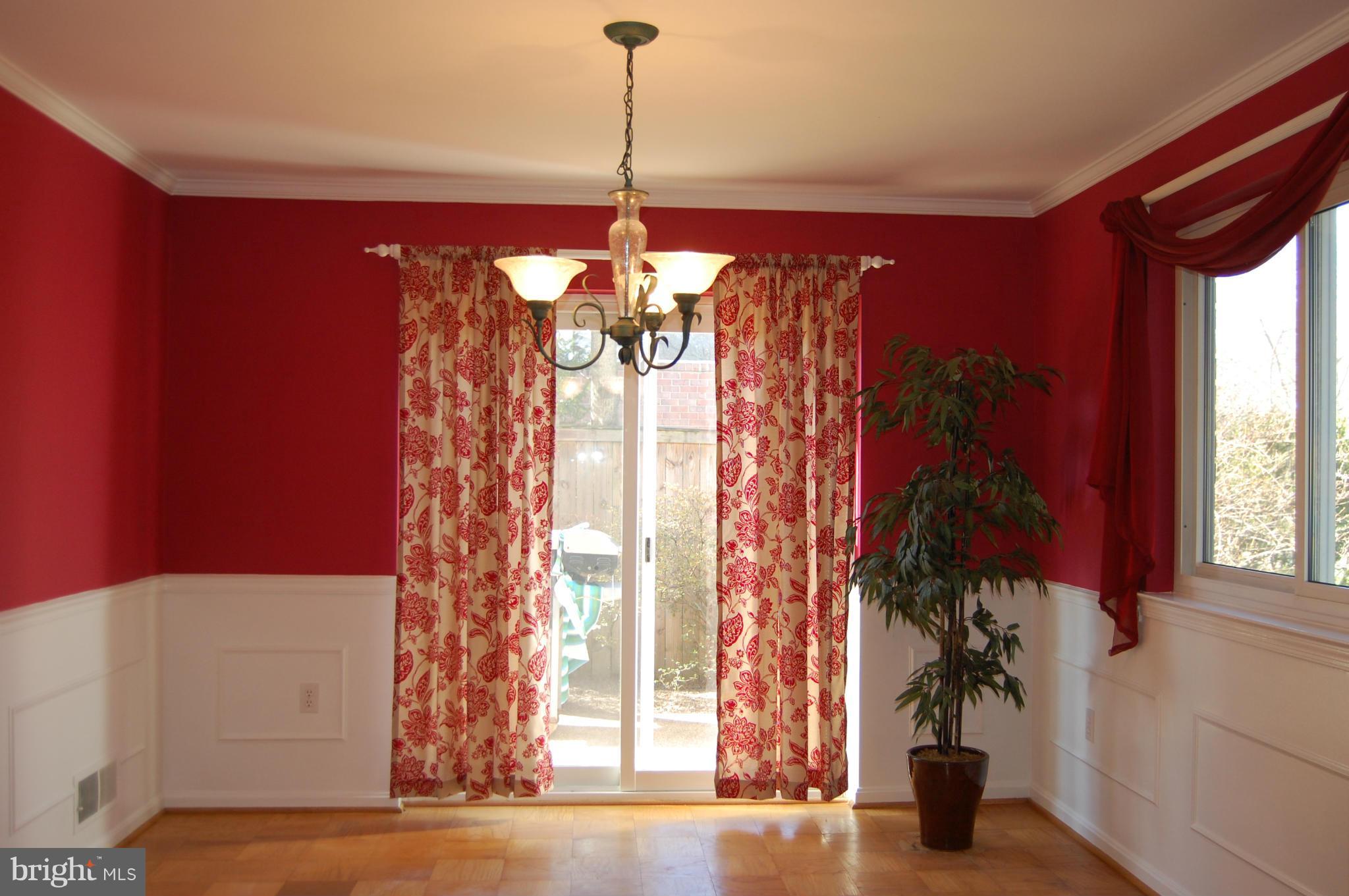 WEST SPRINGFIELD VILLAGE - Residential Lease