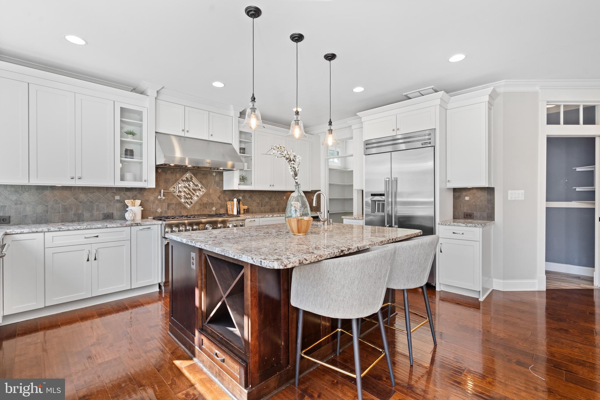 FALLVIEW - Residential