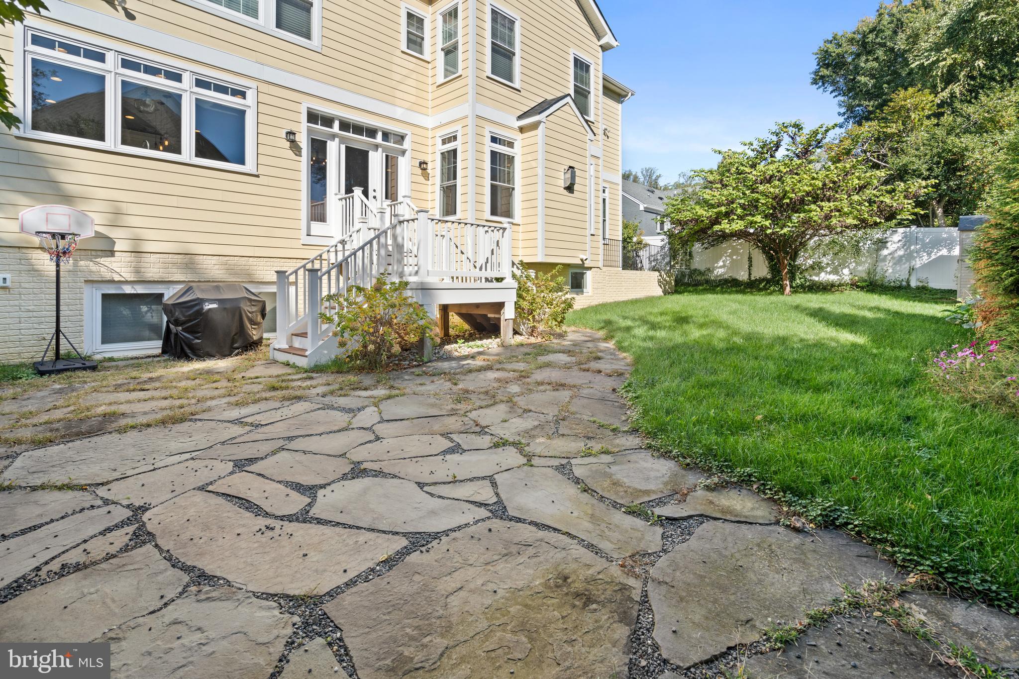 FALLVIEW - Residential