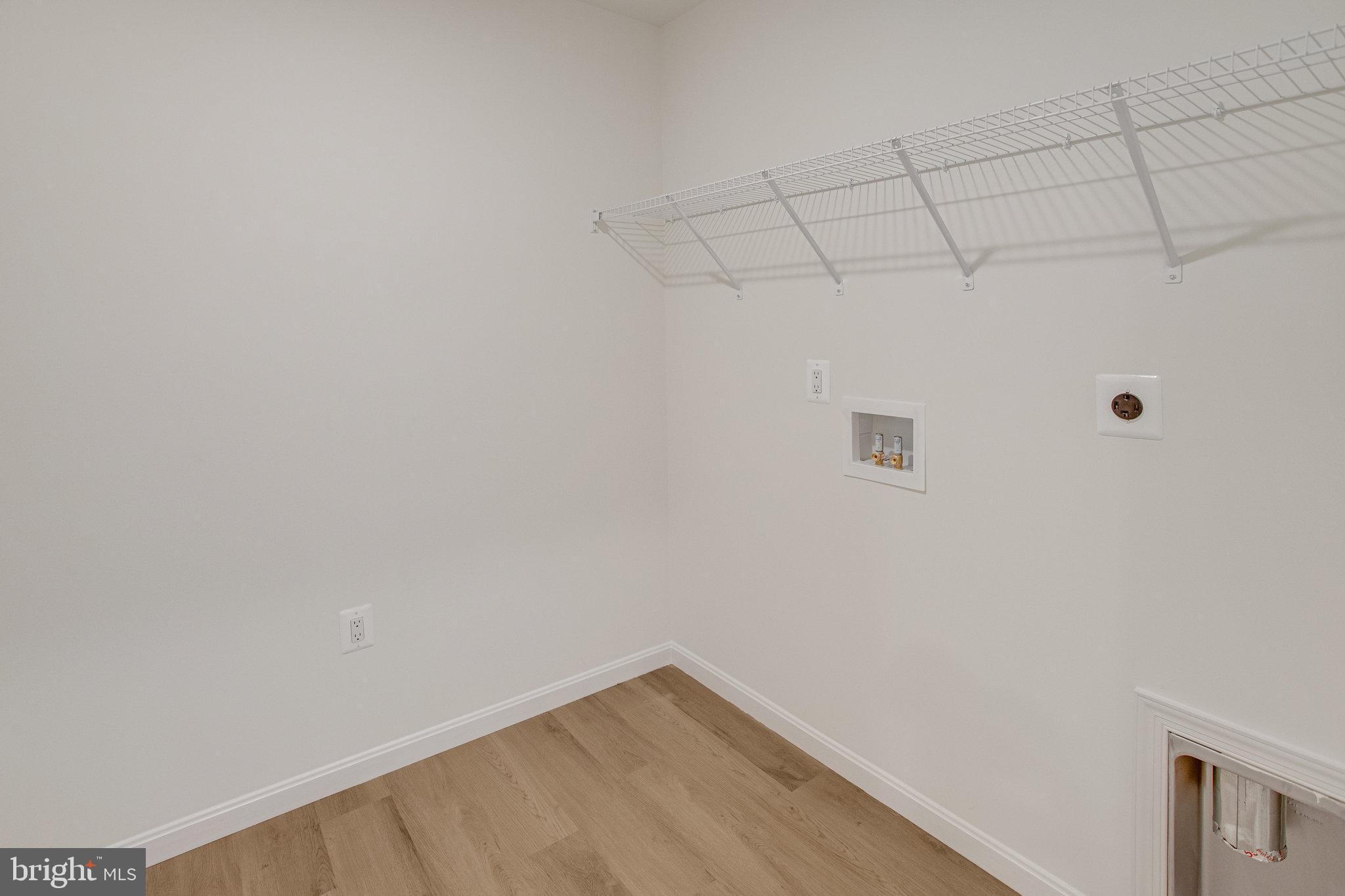 SEASONS AT ROUND MILL MEADOWS - Residential