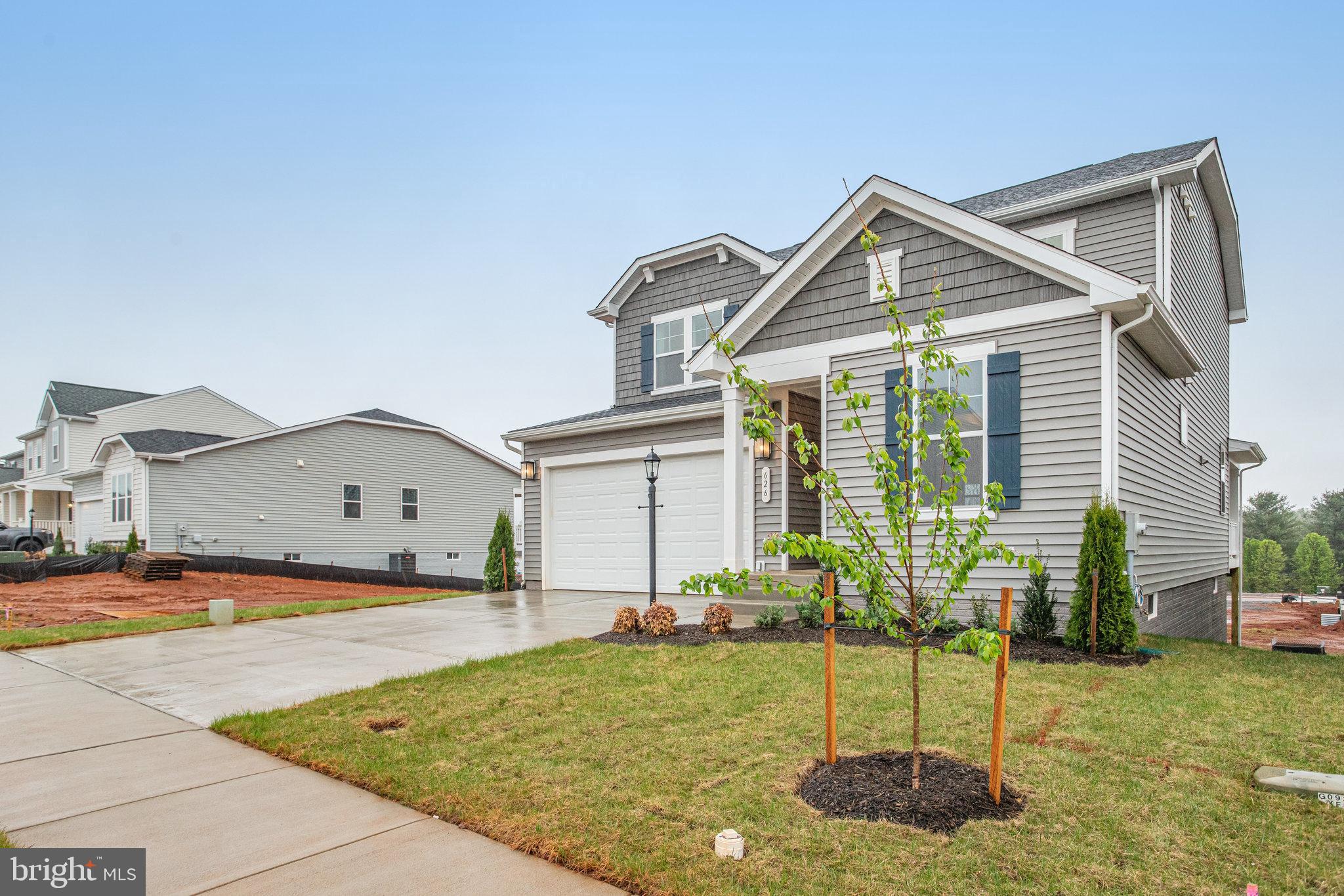 626 CLOVER LANE