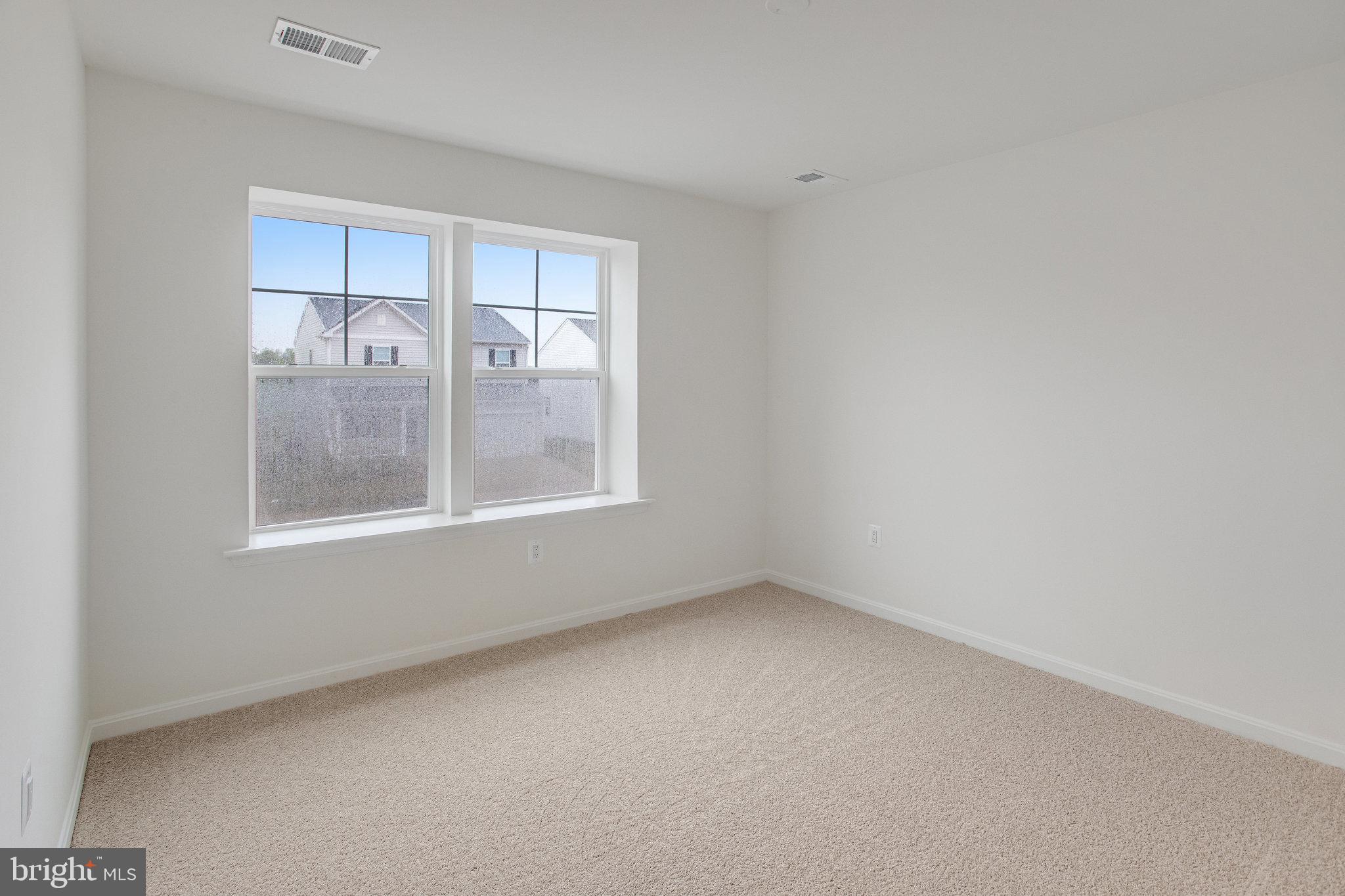 SEASONS AT ROUND MILL MEADOWS - Residential