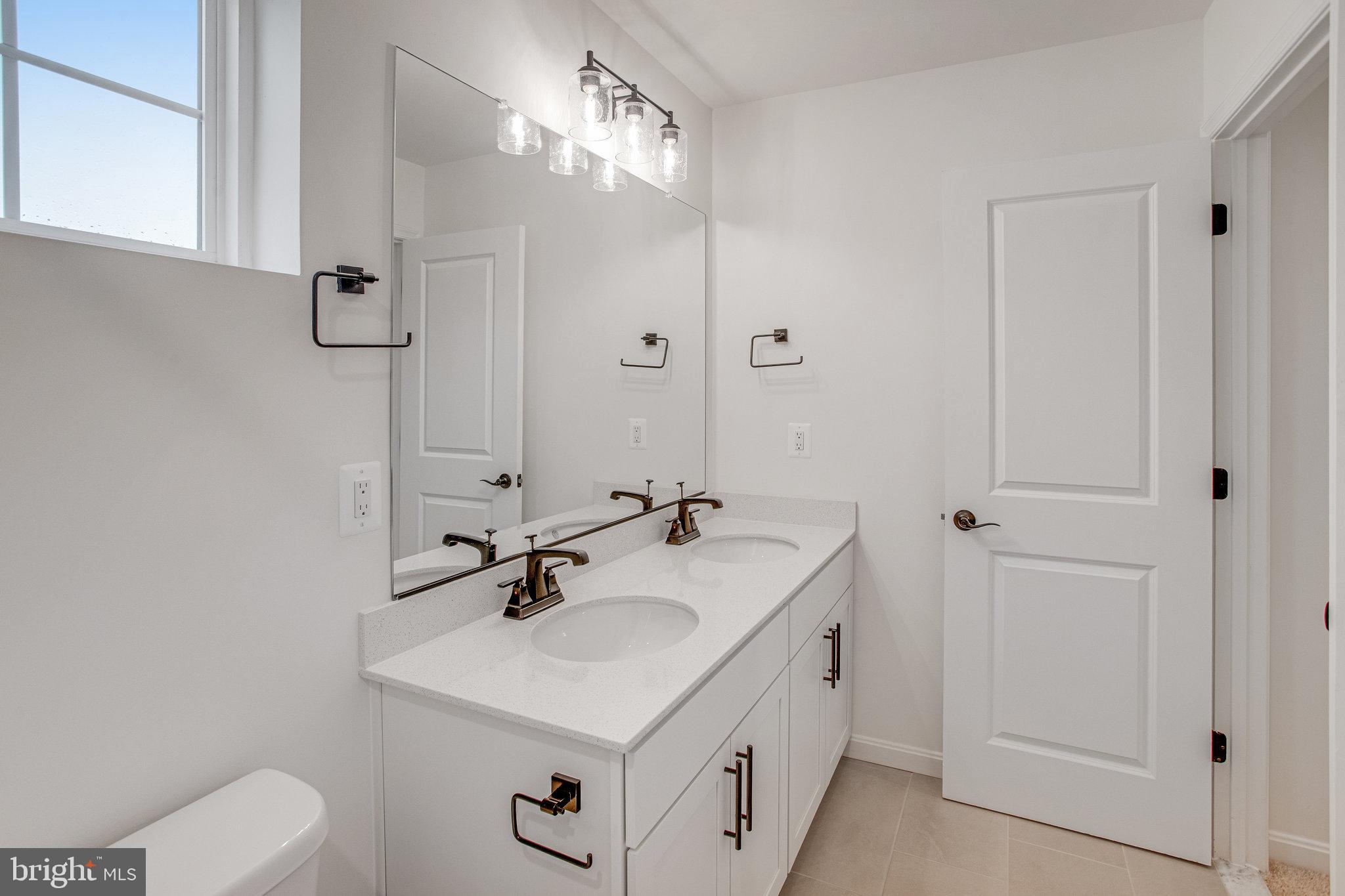 SEASONS AT ROUND MILL MEADOWS - Residential