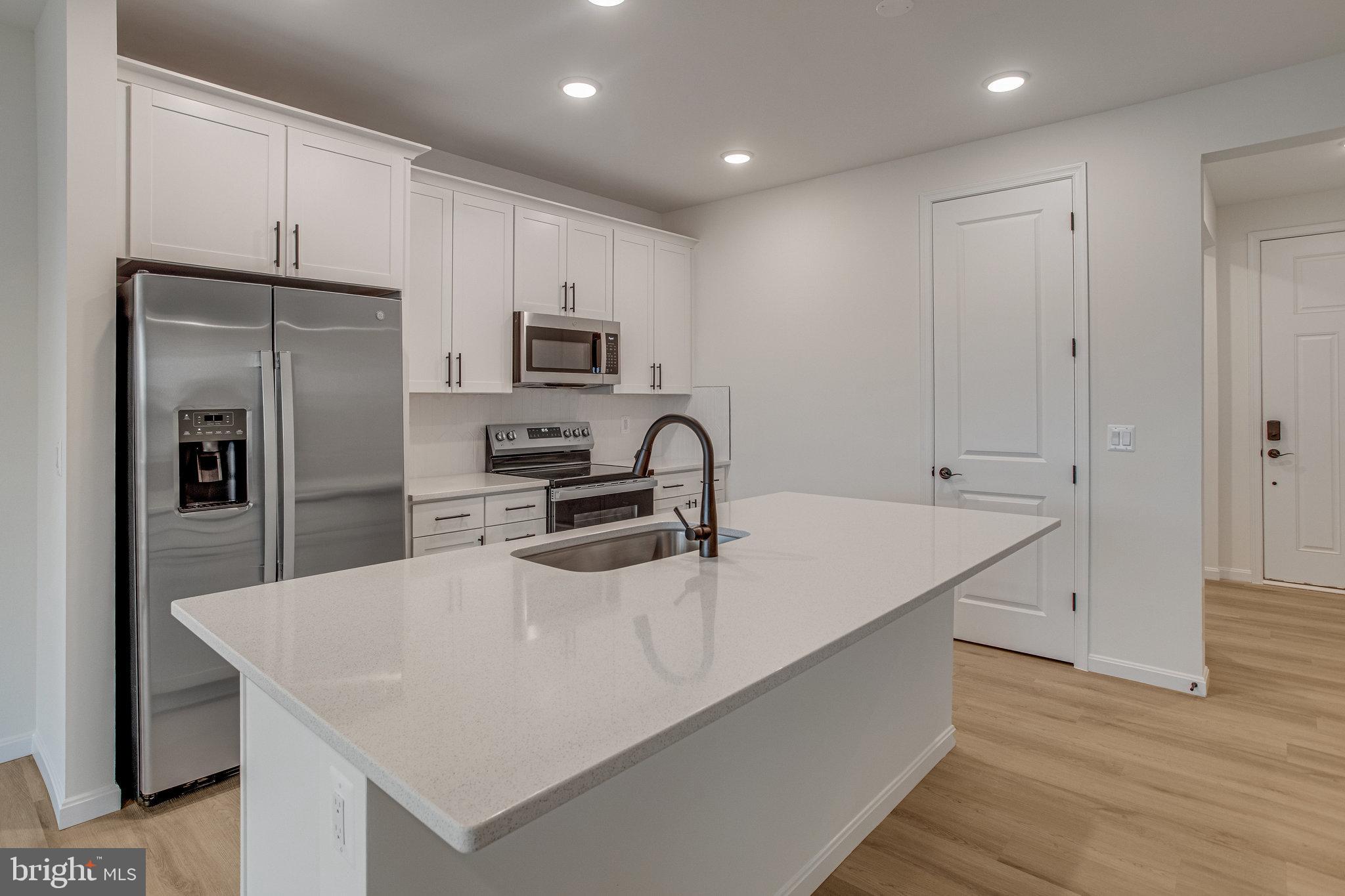 SEASONS AT ROUND MILL MEADOWS - Residential