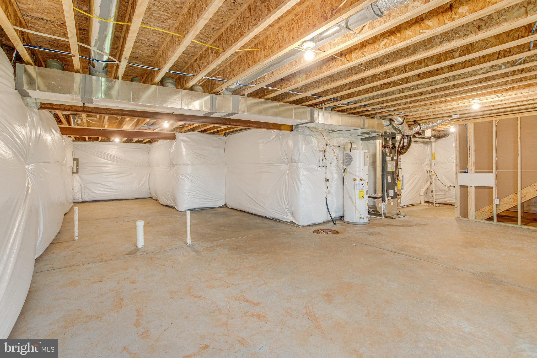 SEASONS AT ROUND MILL MEADOWS - Residential