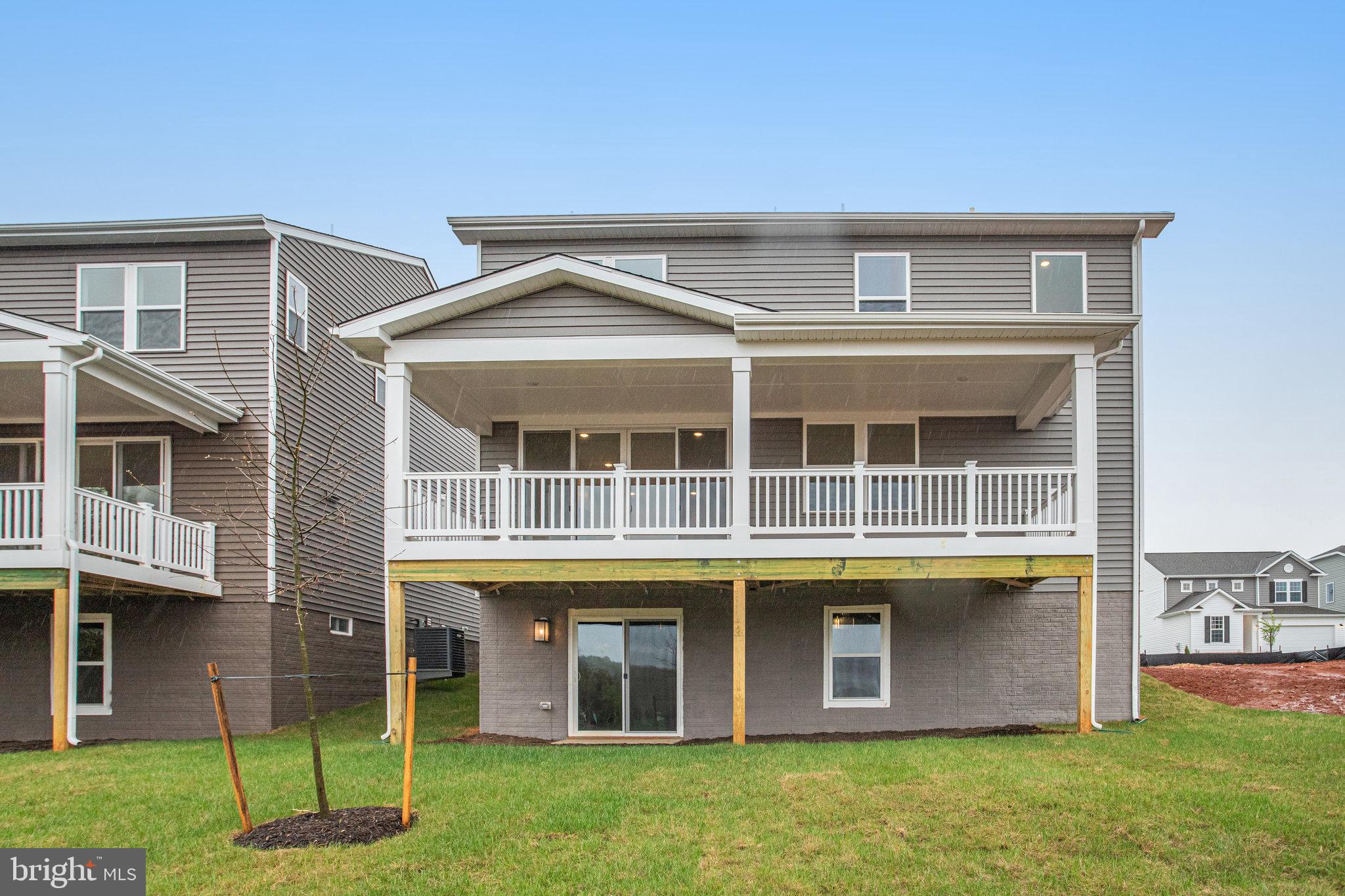 SEASONS AT ROUND MILL MEADOWS - Residential