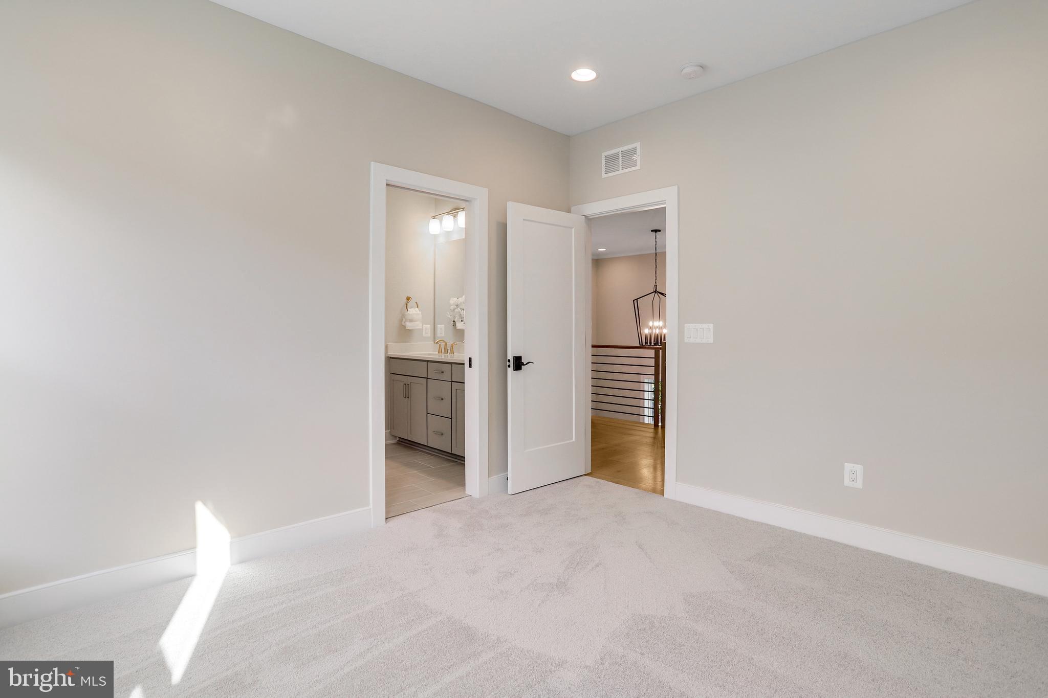 WHITEHAVEN - Residential