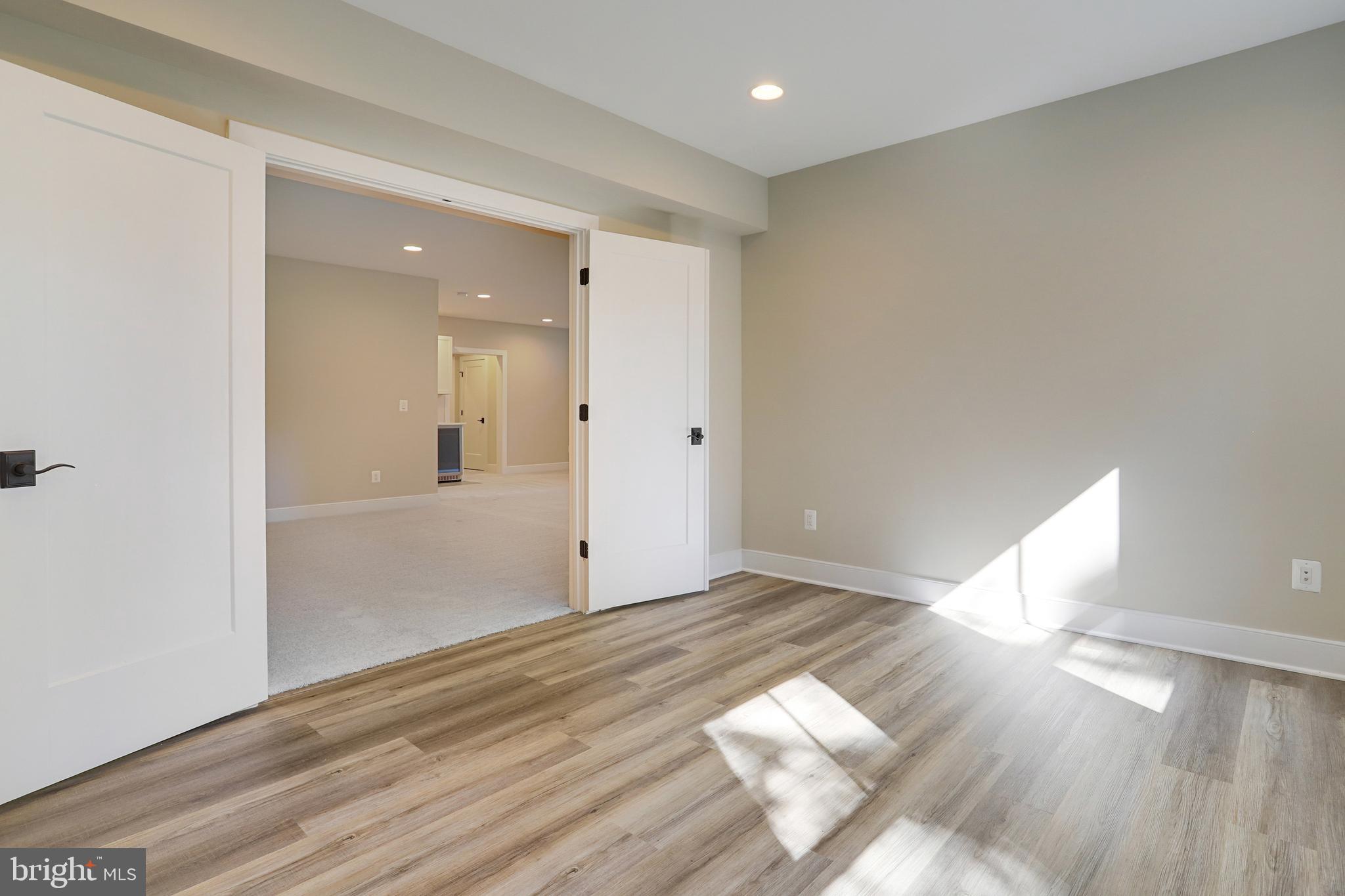 WHITEHAVEN - Residential