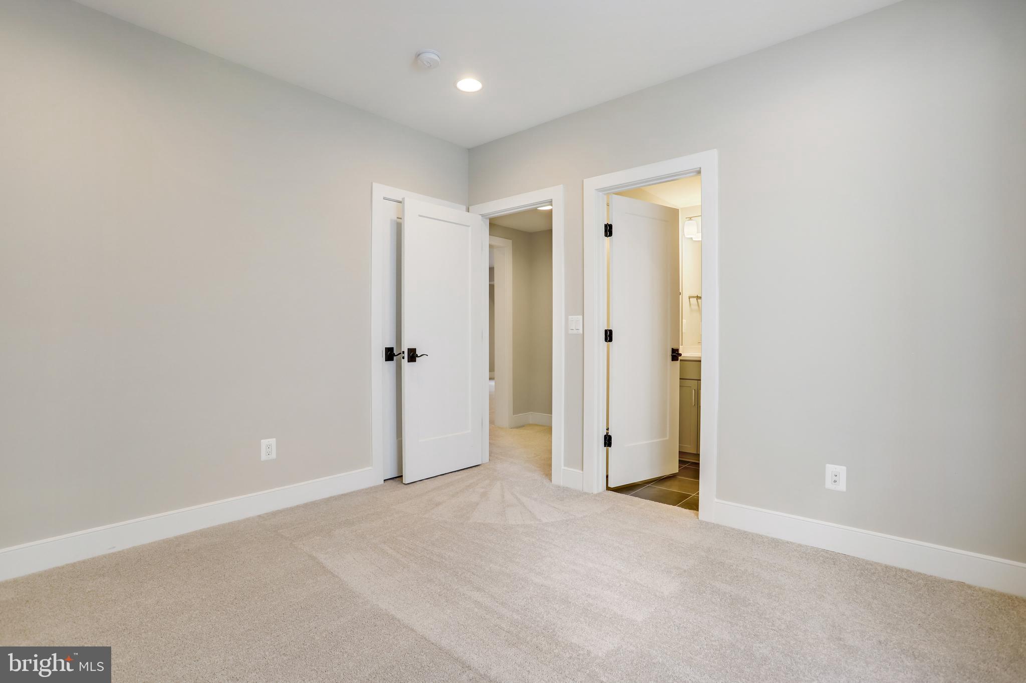 WHITEHAVEN - Residential