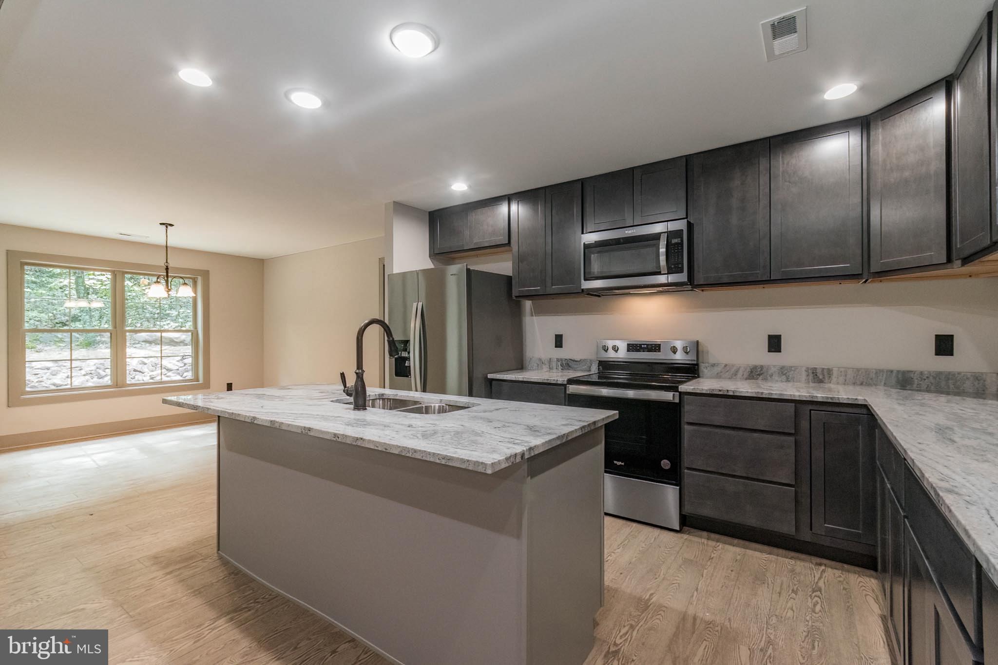 THE WOODS - Residential