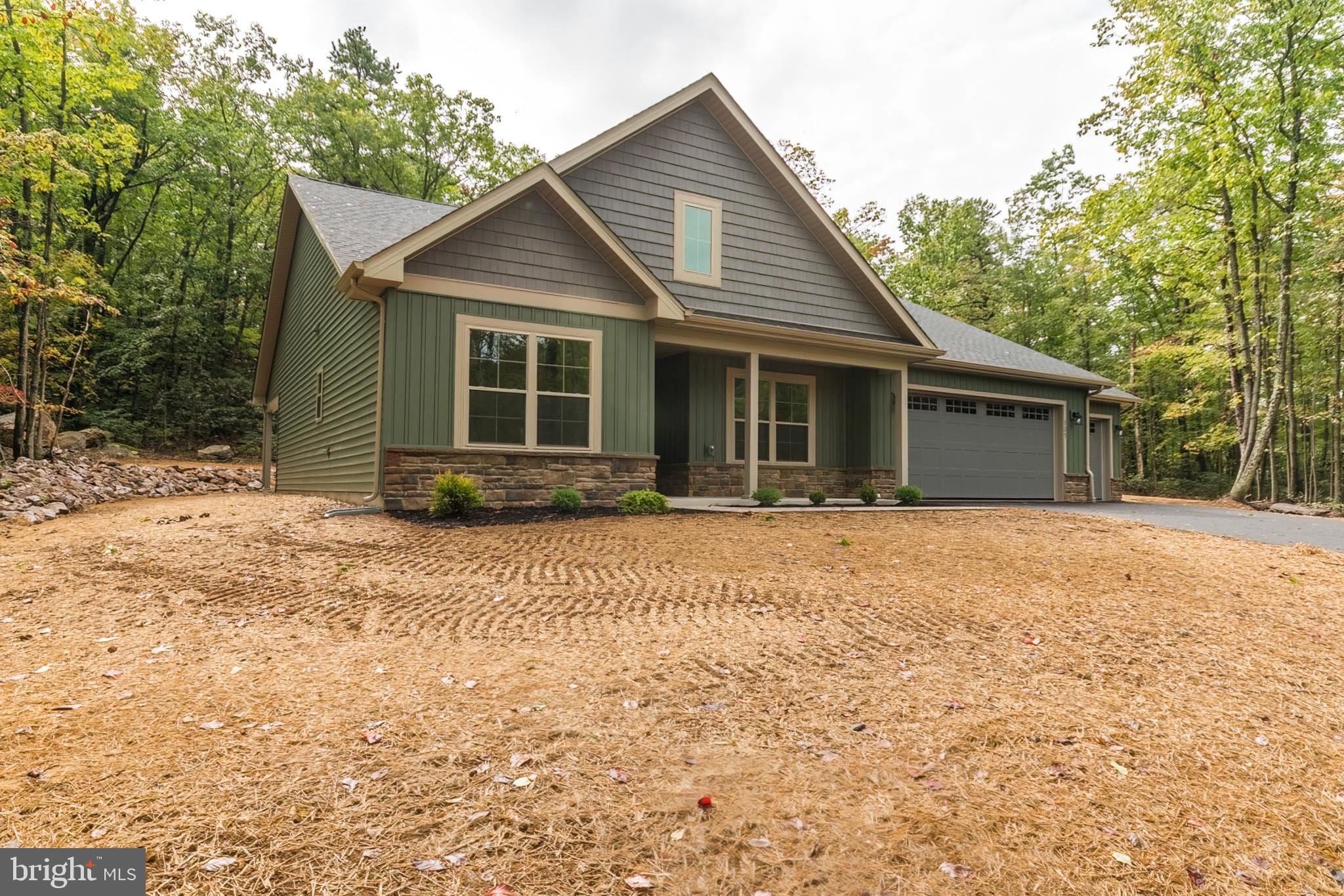 THE WOODS - Residential