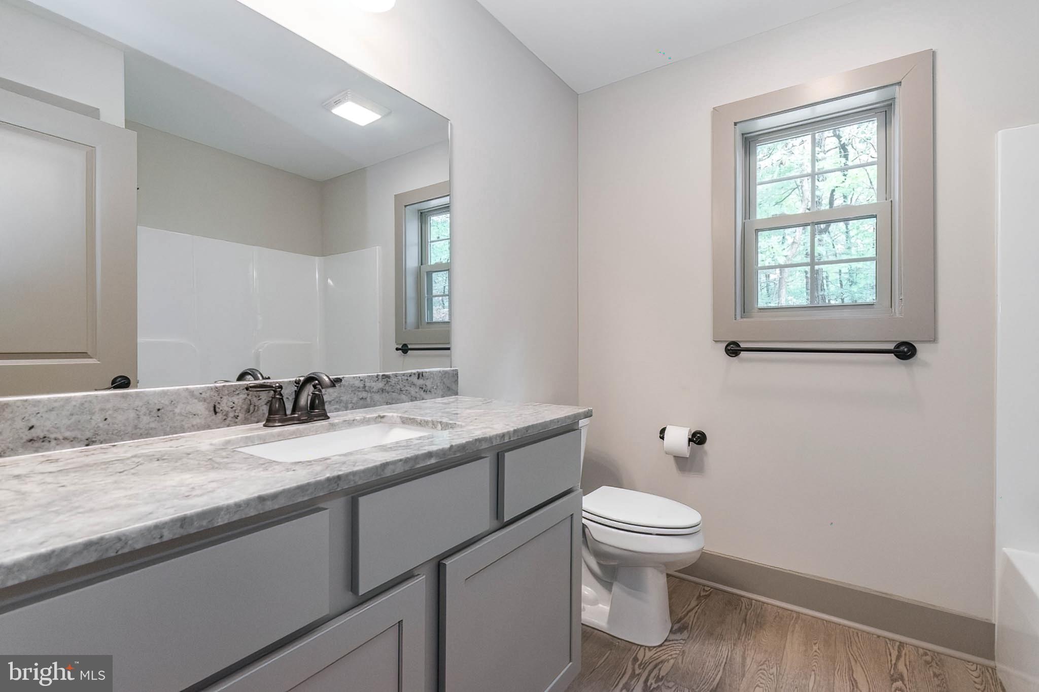 THE WOODS - Residential