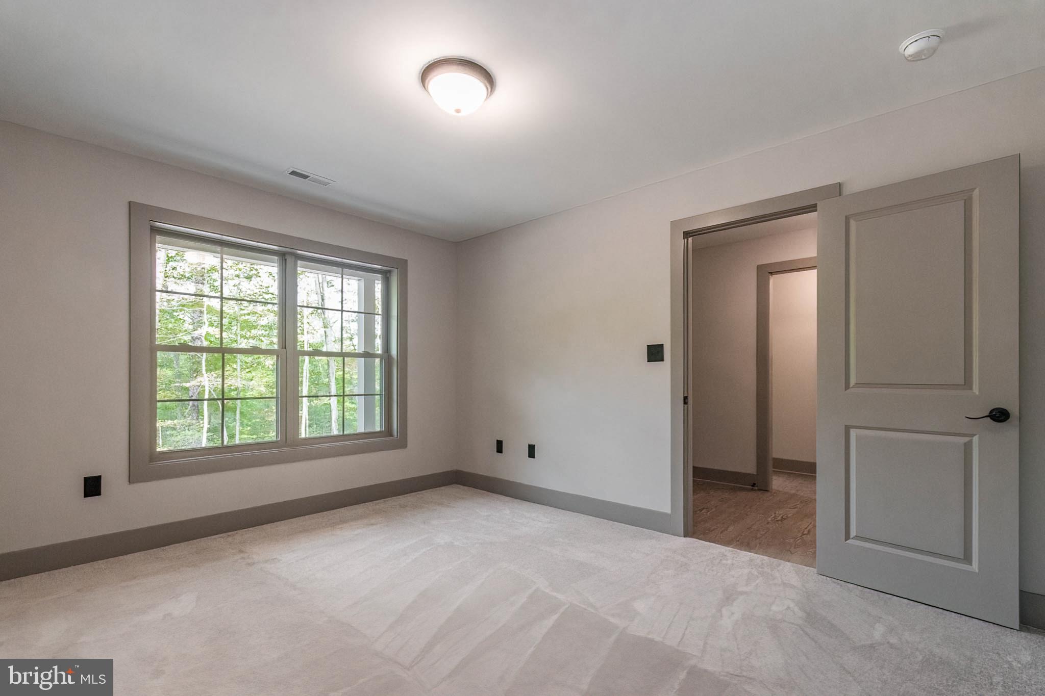 THE WOODS - Residential