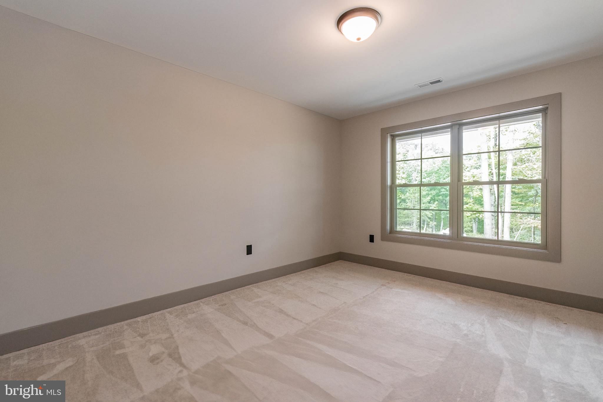 THE WOODS - Residential