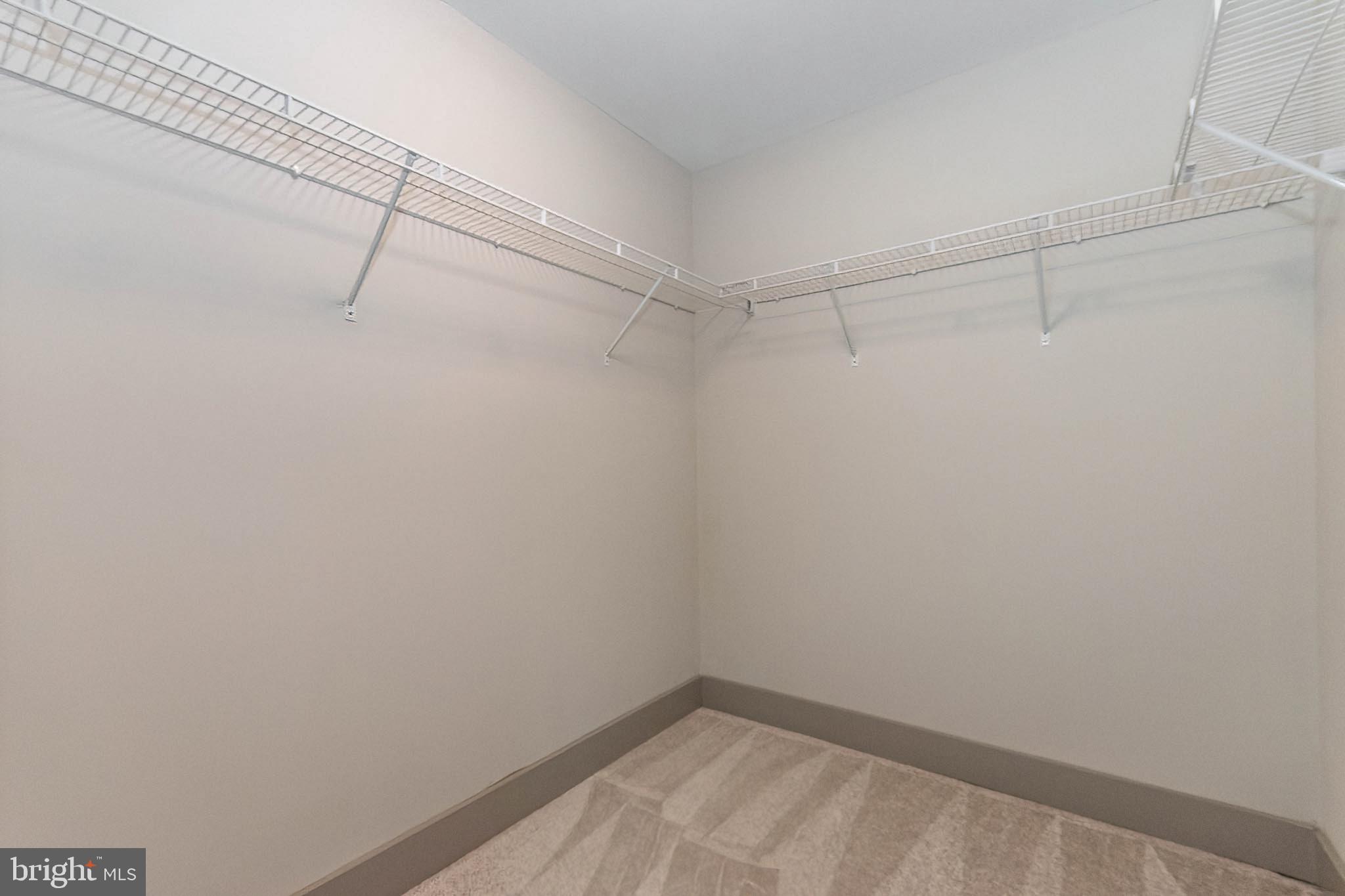 THE WOODS - Residential