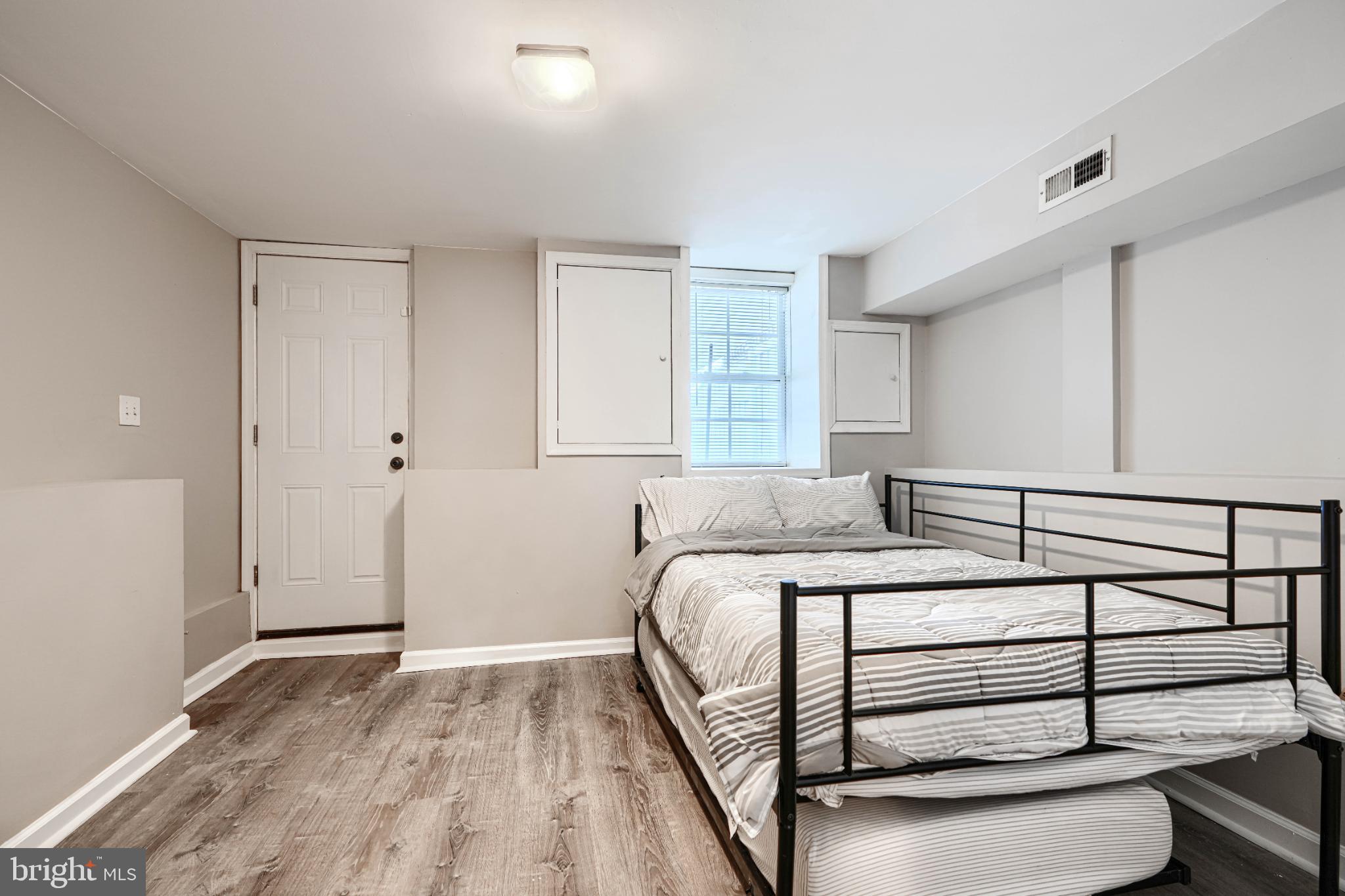 CANTON - Residential Lease