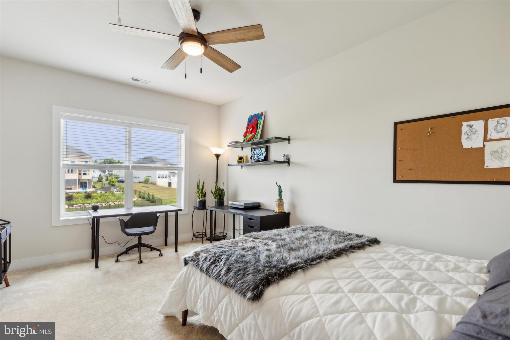 RESERVE AT CENTER SQUARE - Residential