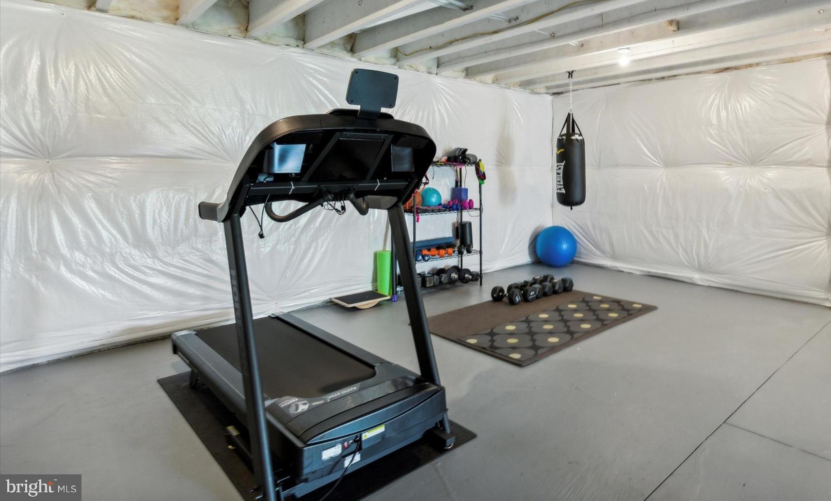 RESERVE AT CENTER SQUARE - Residential