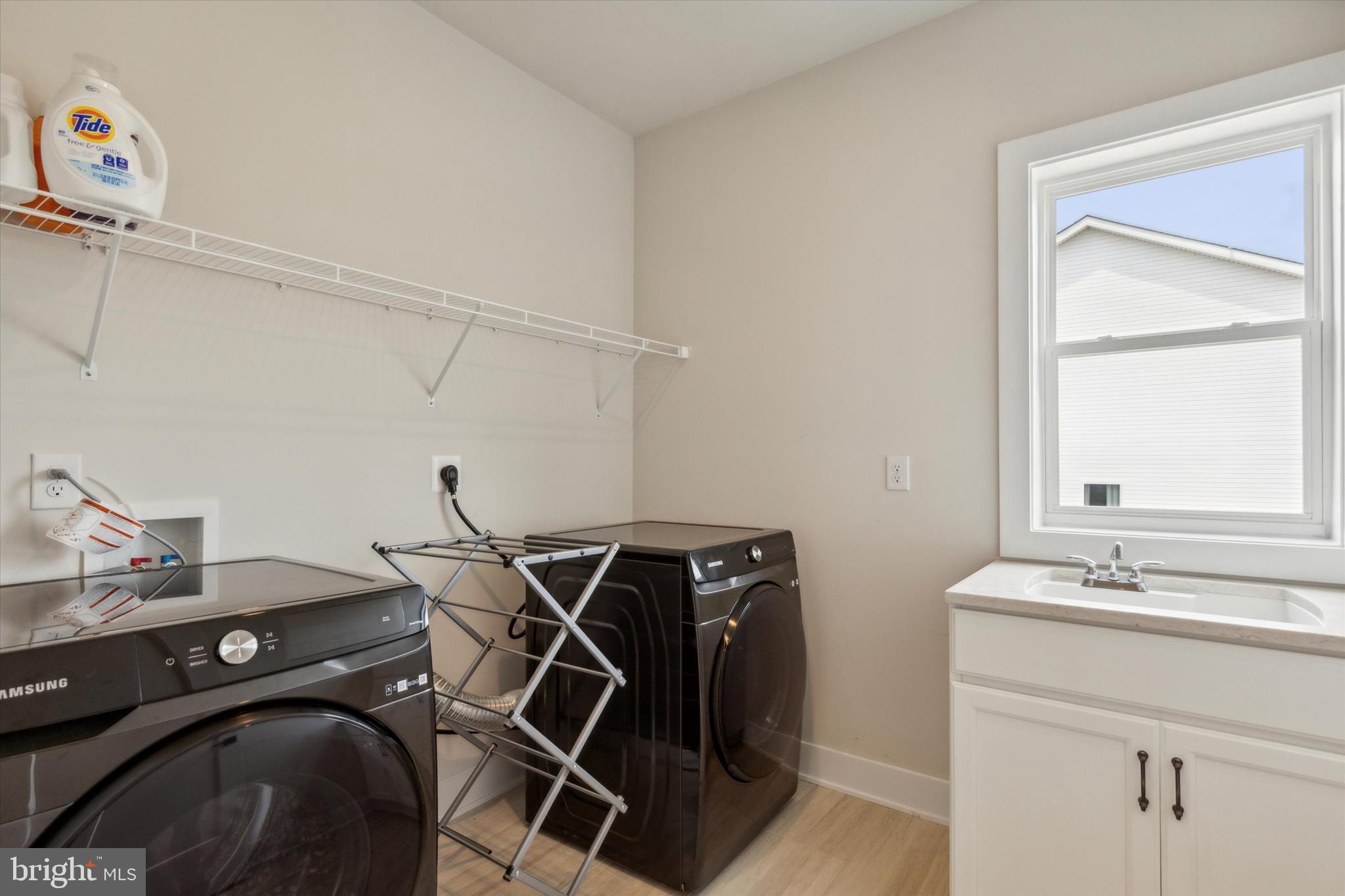 RESERVE AT CENTER SQUARE - Residential