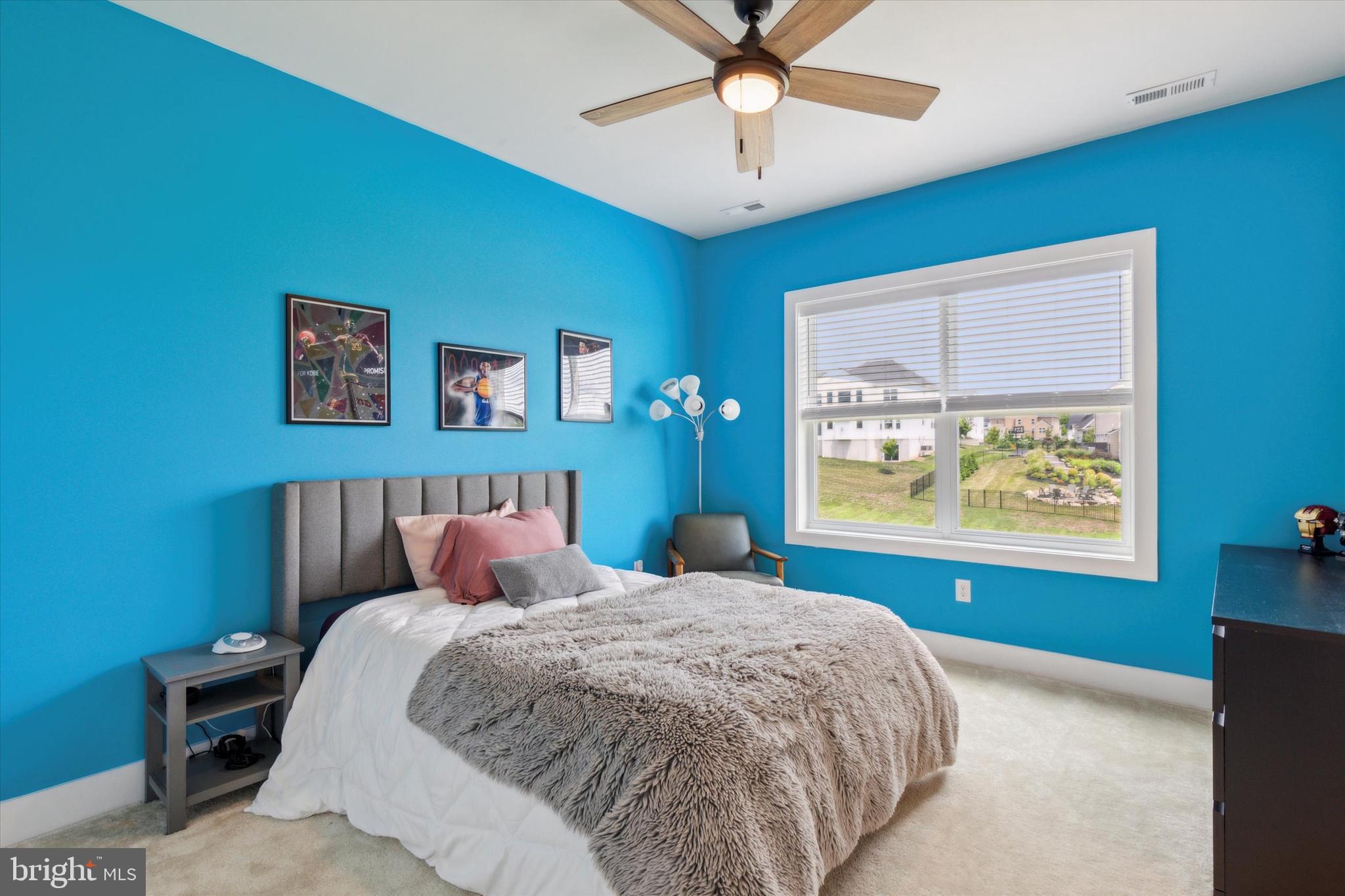 RESERVE AT CENTER SQUARE - Residential